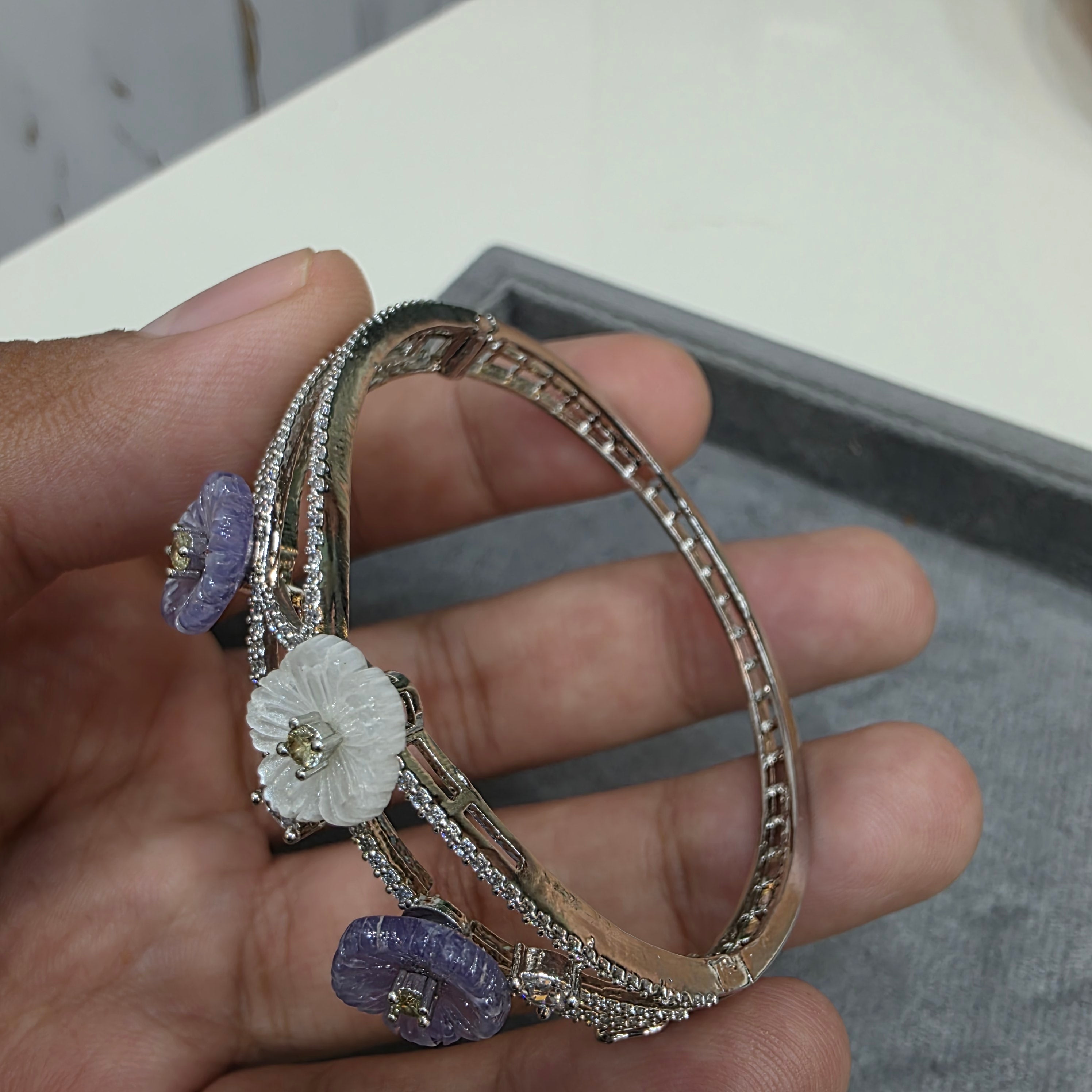 Shreya Carved Stone Openable Bracelet ( Silver Plating) - Purple White