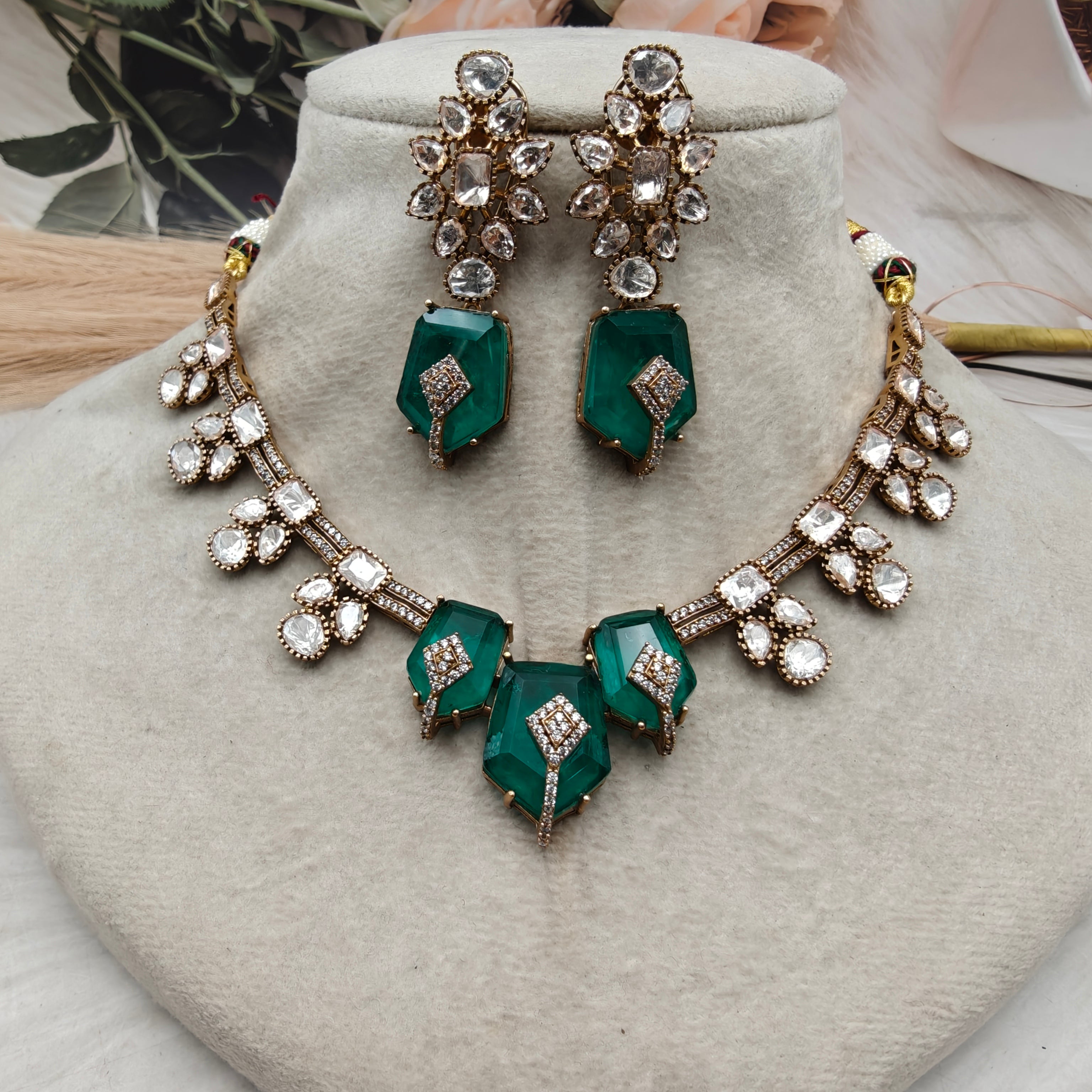 Vedanshi Doublet and Uncut Moissanite Polki Necklace Set- Green