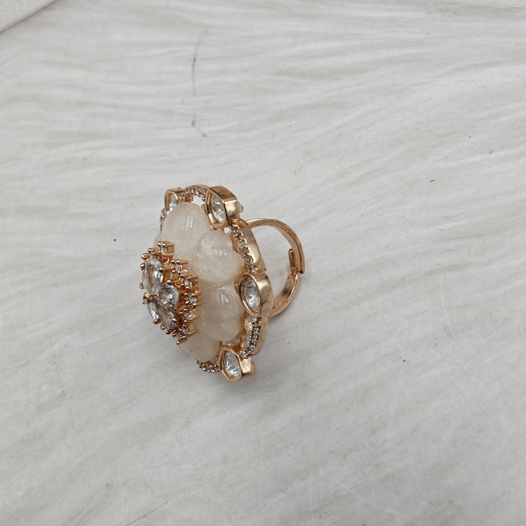 Floral Mother of Pearl Adjustable Ring- White