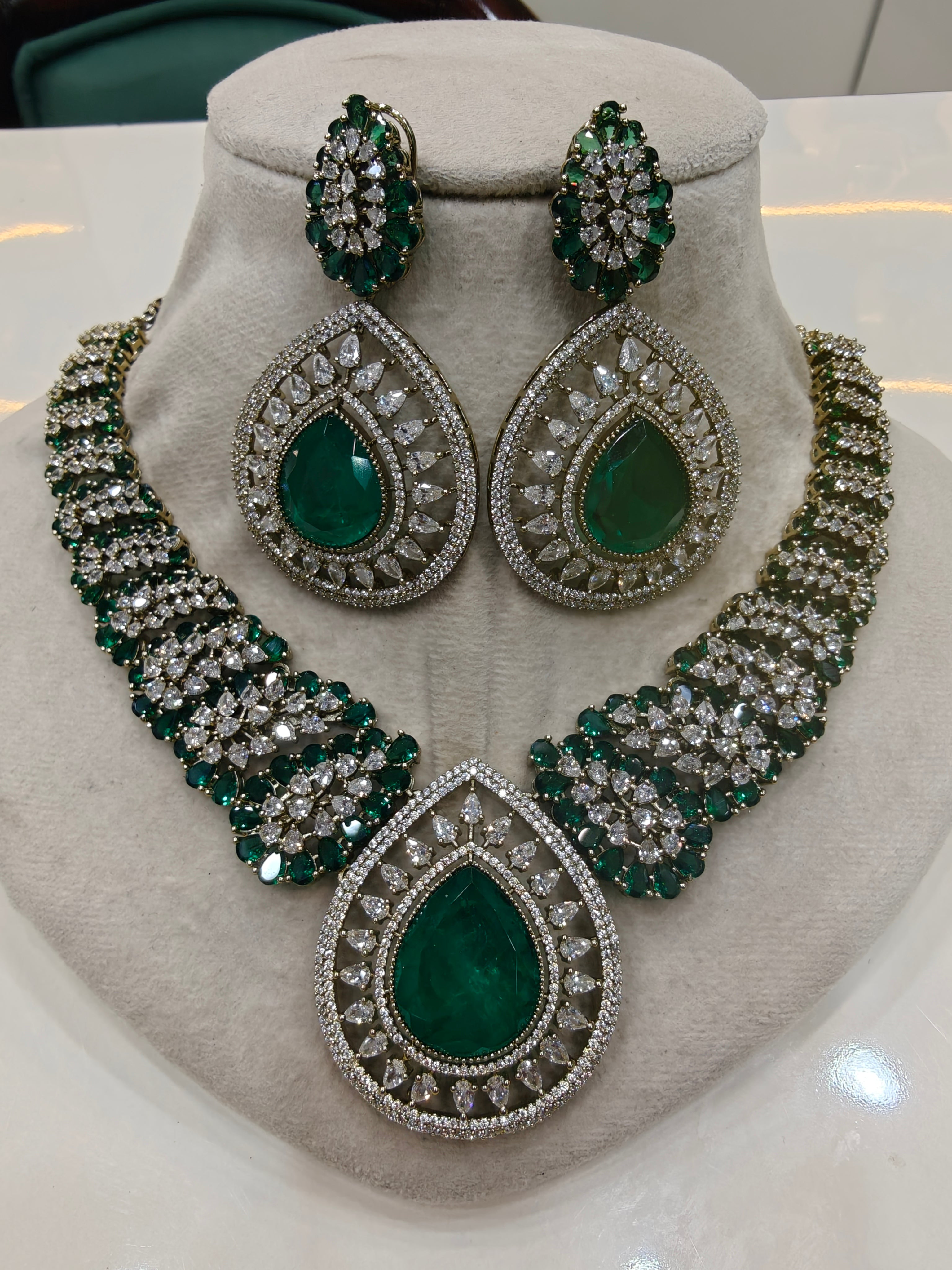 Zarqash Royale Doublet Necklace Set