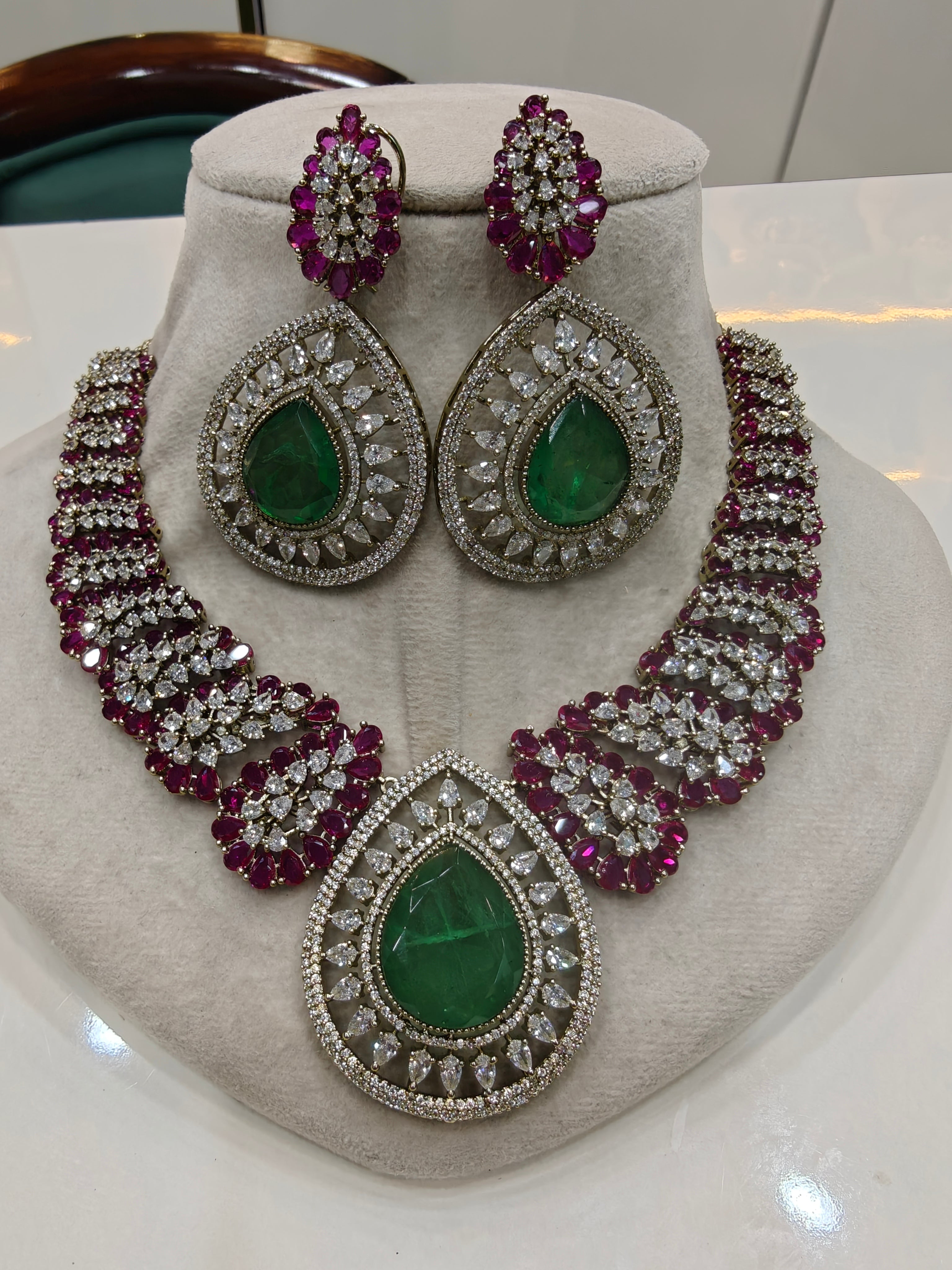 Zarqash Royale Doublet Necklace Set- Ruby and Green