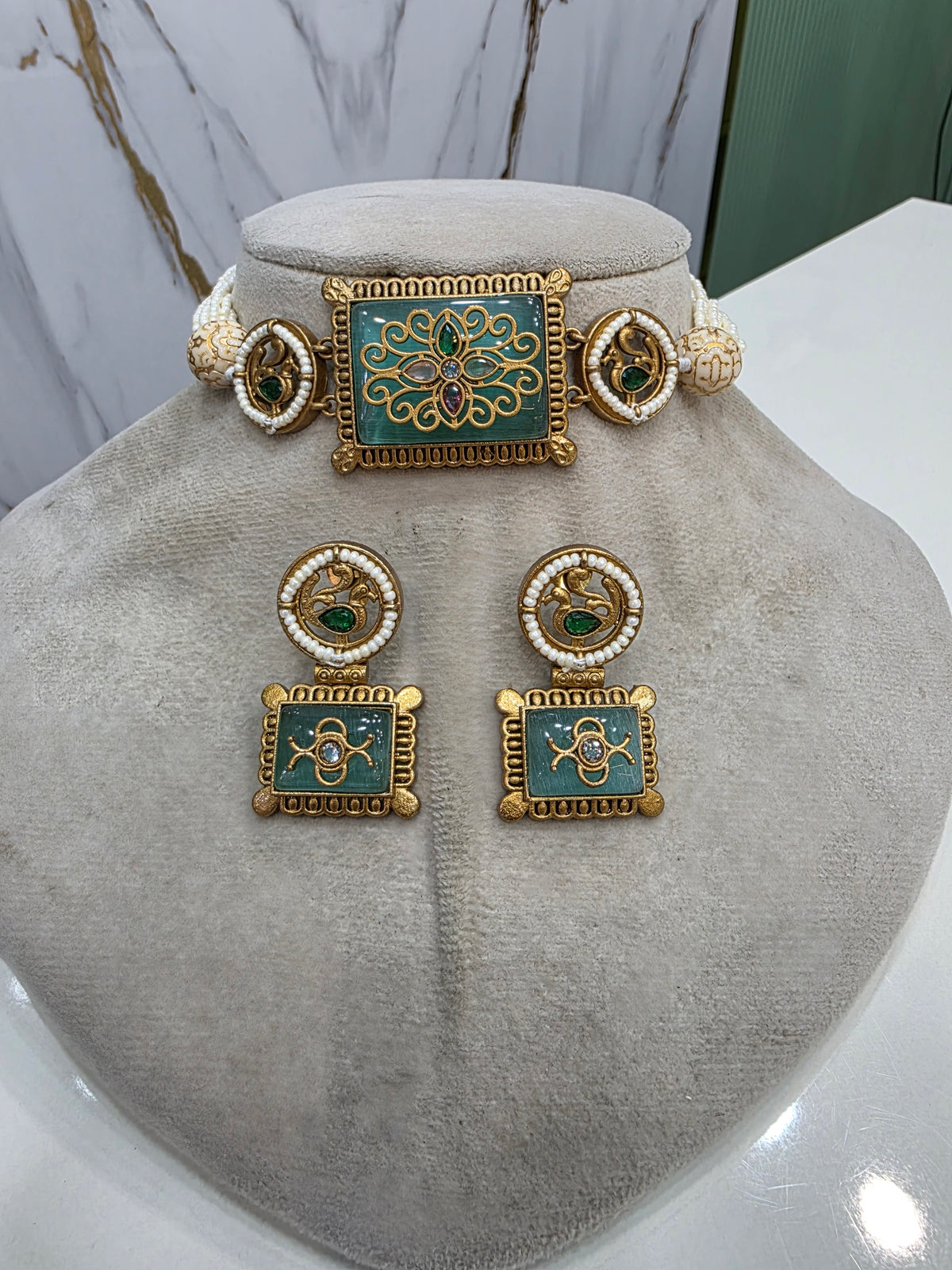 Aditi Holdali Choker Set- Mint