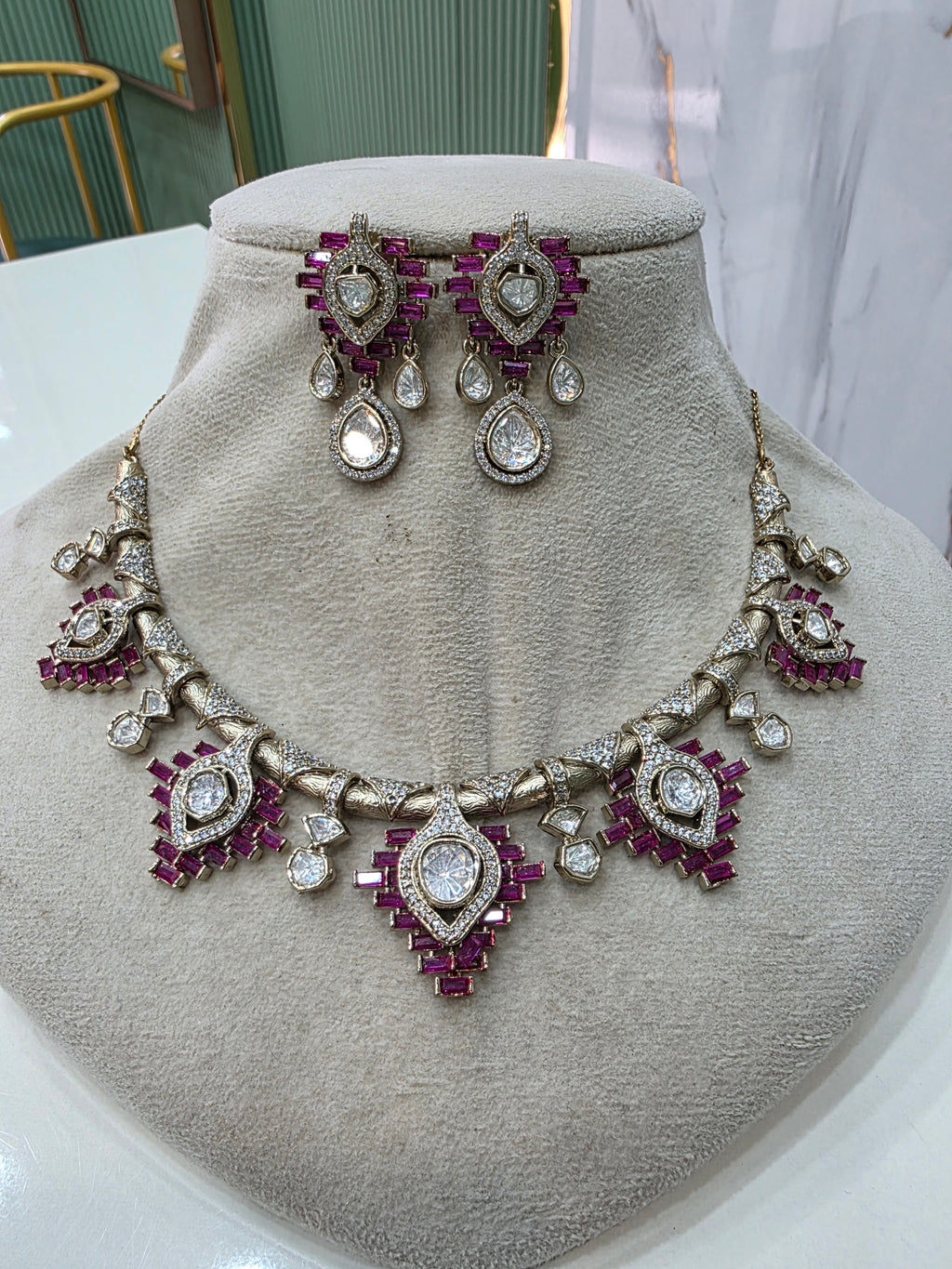 Aarshi Moissanite Polki Kundan Necklace Set- Ruby Pink