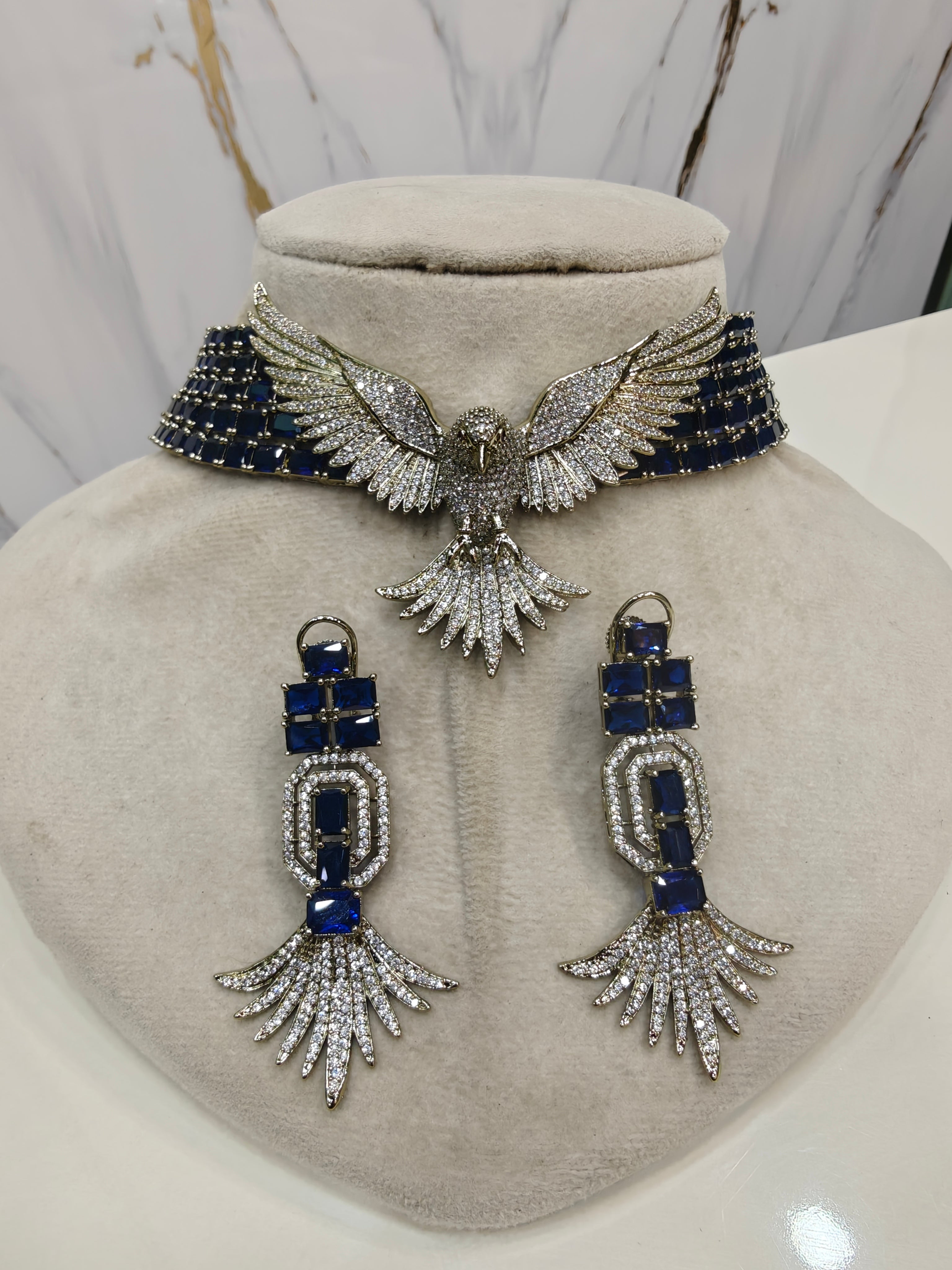 Free Spirit Flying Bird Collar Choker Necklace Set- Blue