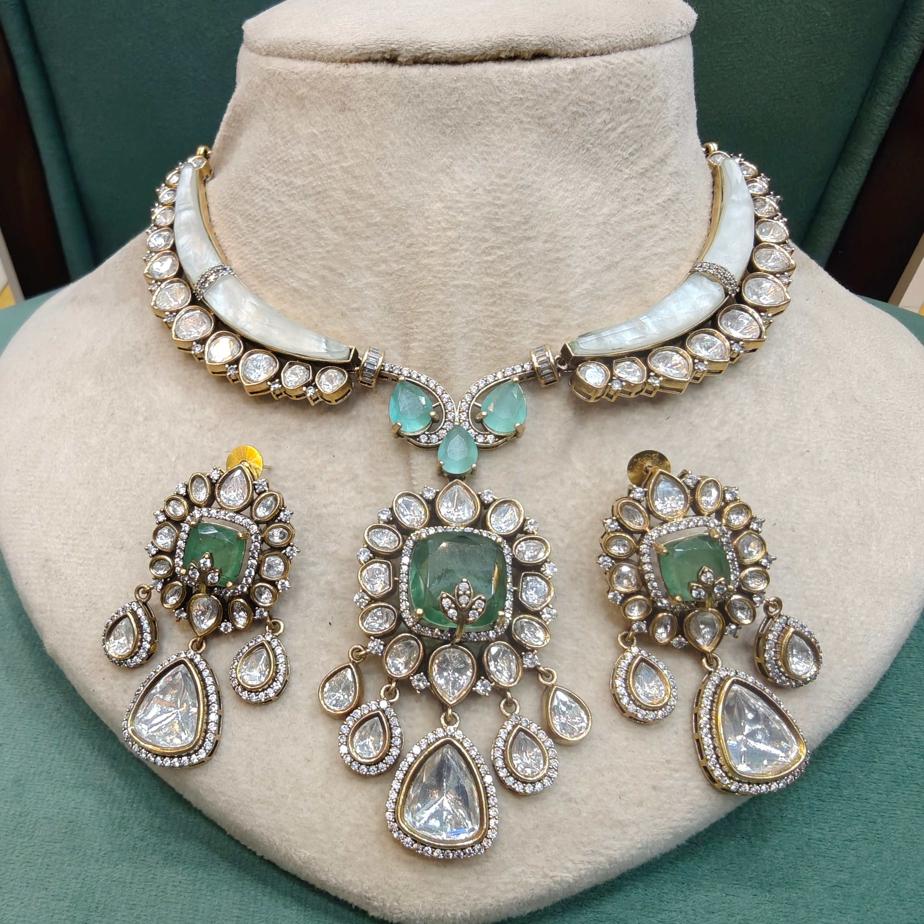 Elira Shell Stone and Doublet Hasli Style Necklace Set- Parrot and Mint Green