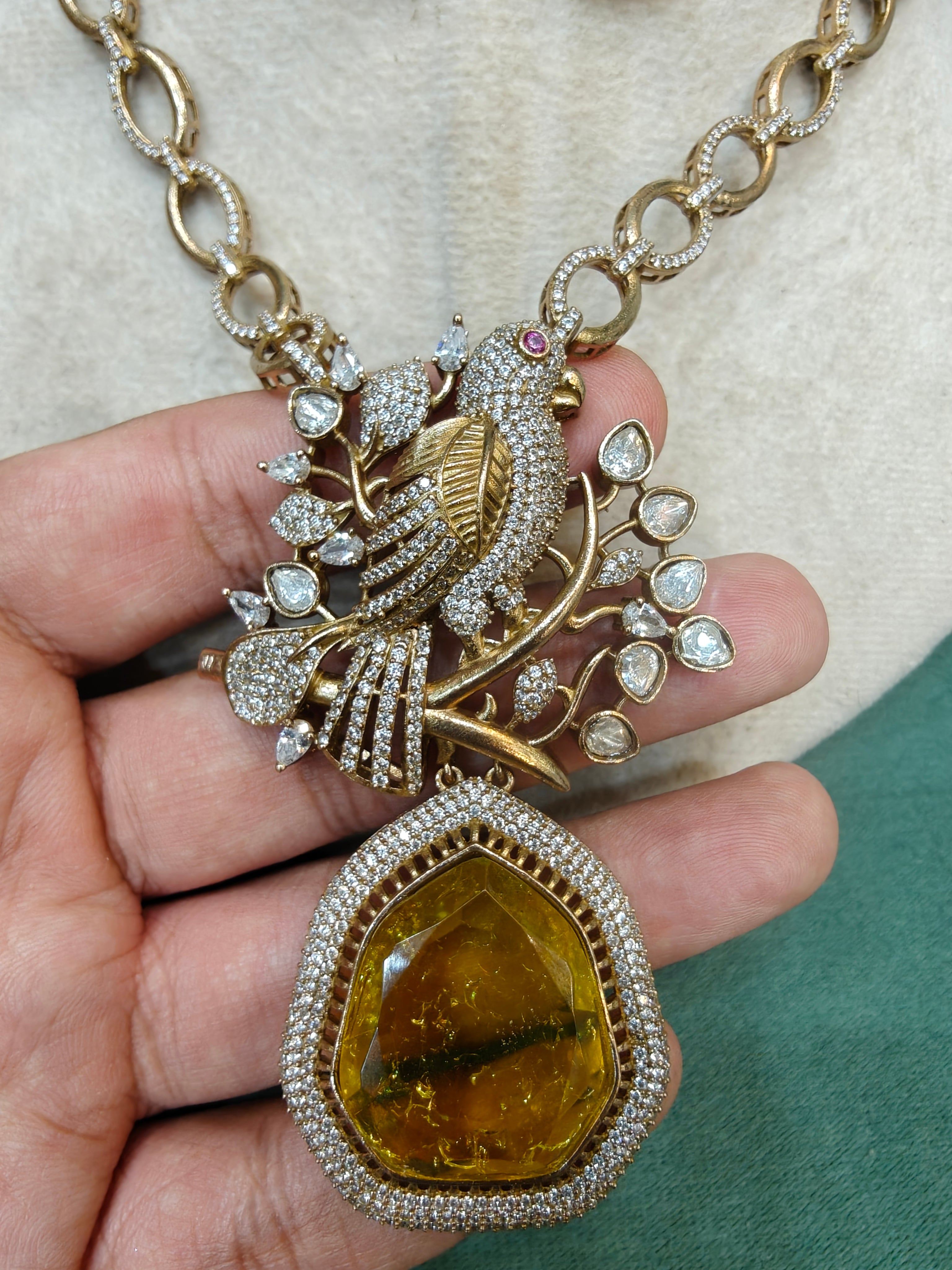 Vantara Bird Doublet Pendant Style Necklace Set- Yellow Citrine