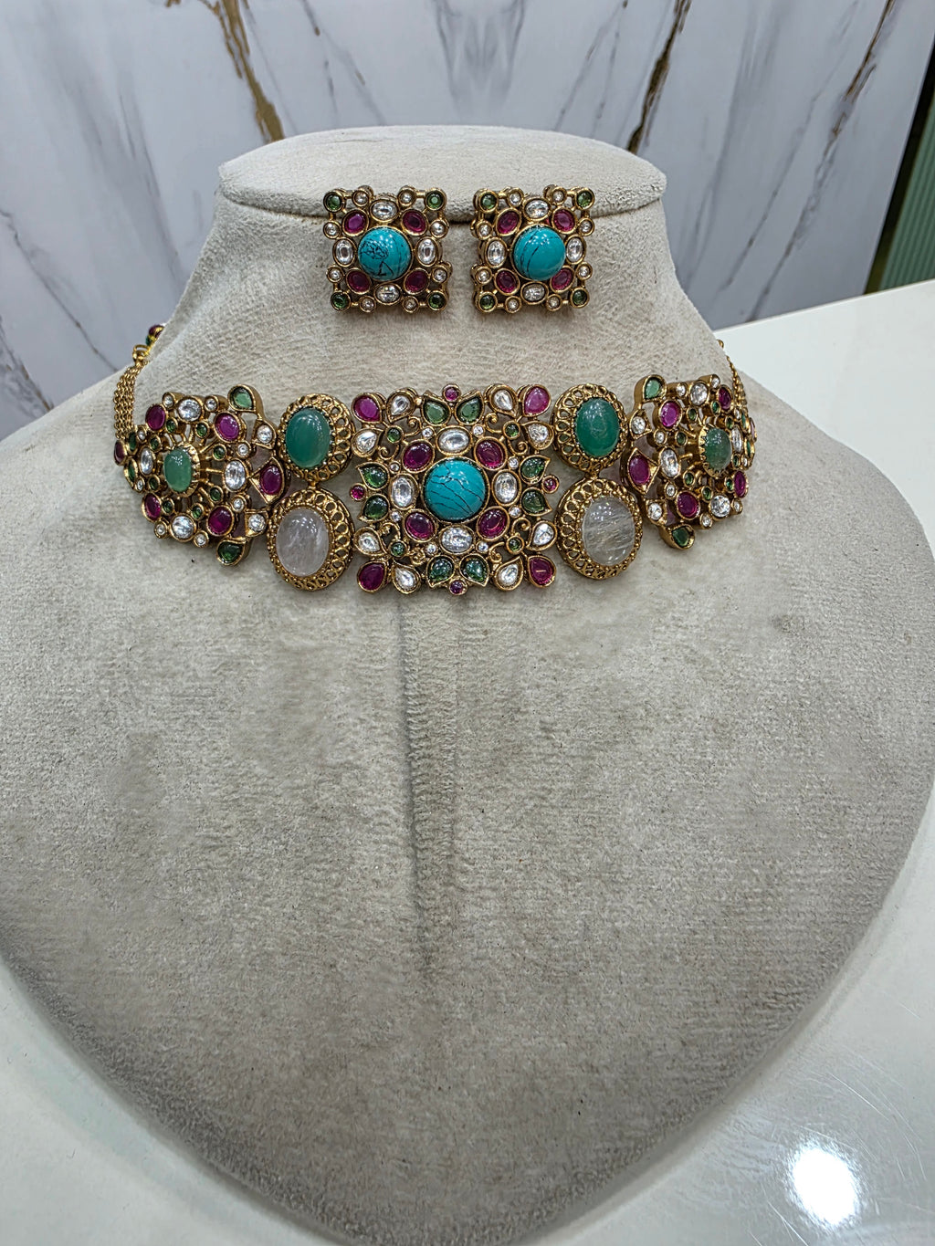 Meenakshi Heritage Sabya Inspired Choker Set- Turquoise Multi