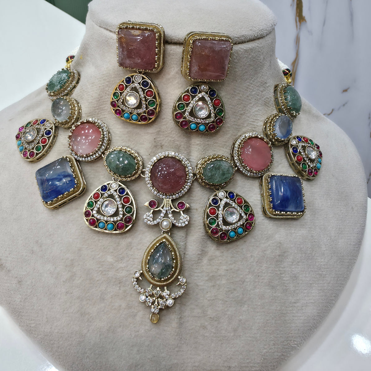 Juhi Sabya Inspired Natural Stone Necklace Set- Multi