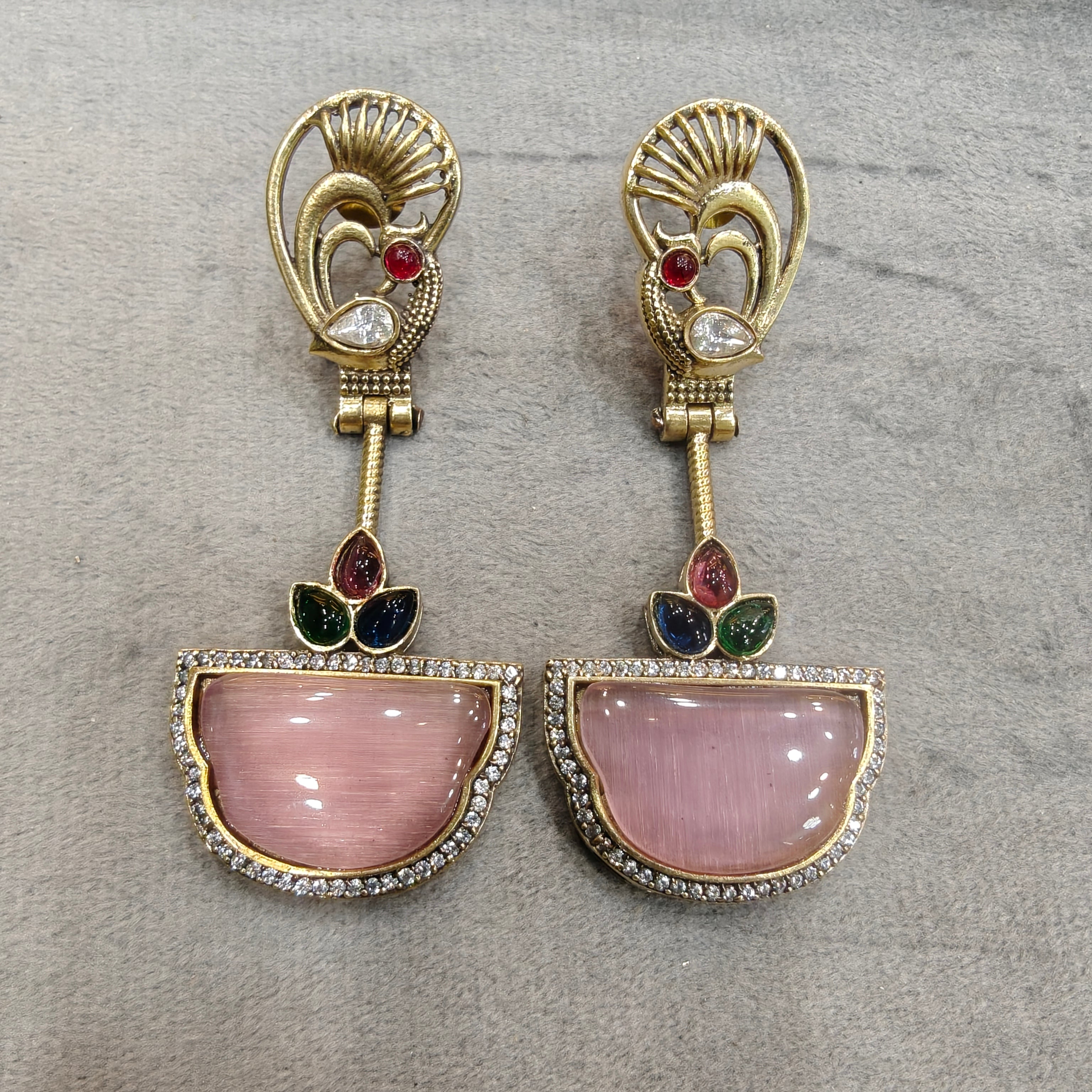 Roma Monalisa Dangler Earrings- Pink