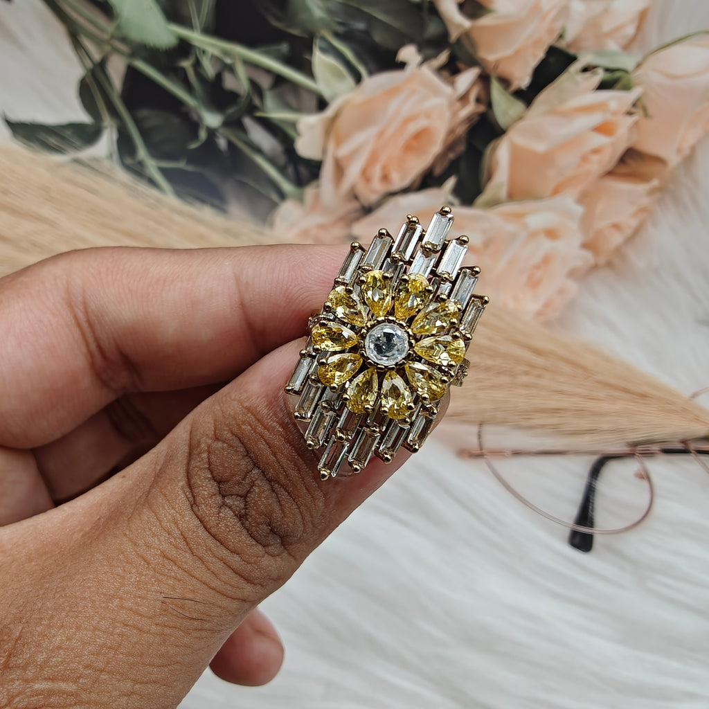 Ranjhan Baguette Rings - Yellow