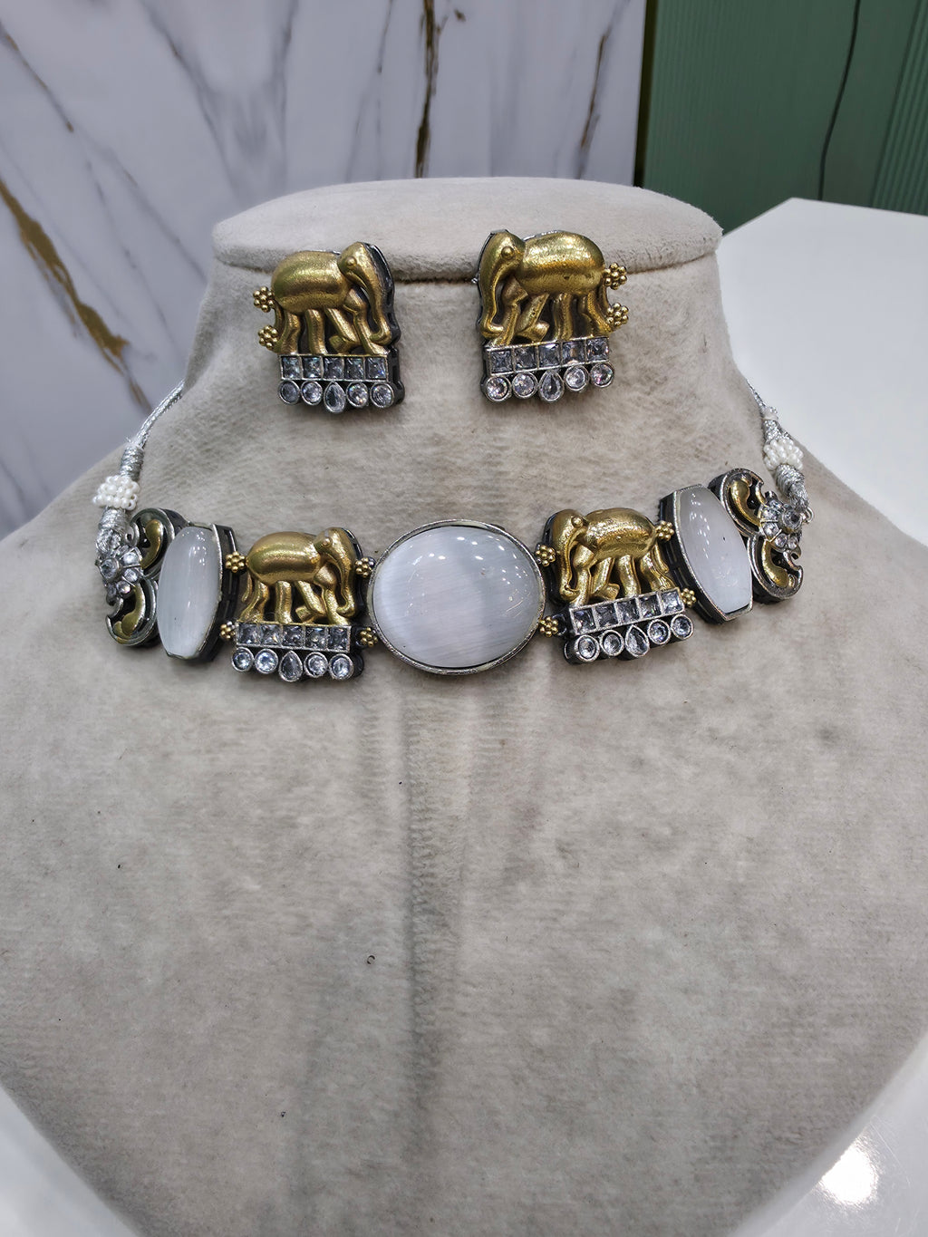 Elephant Monalisa Silver Oxidised Choker Set- White
