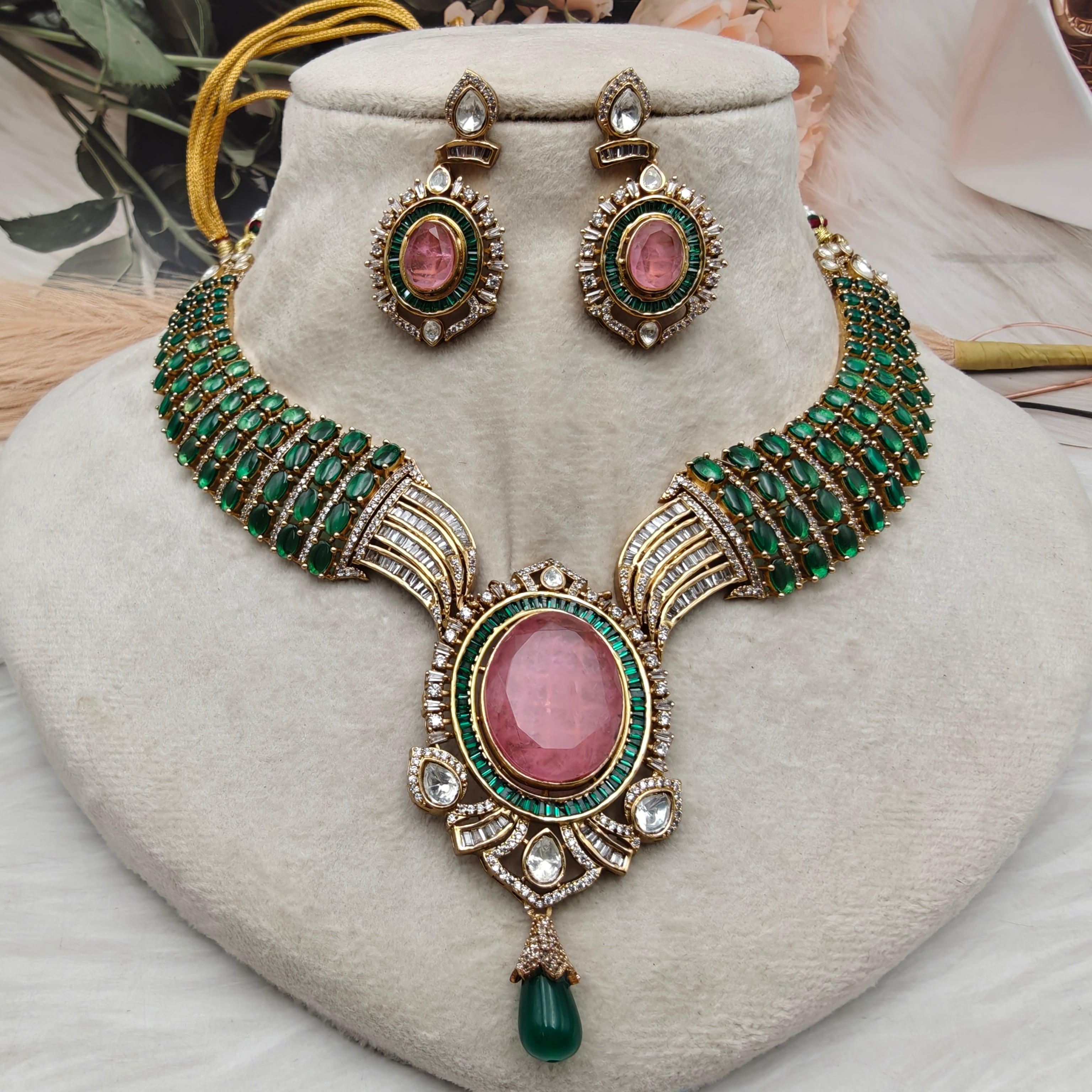 Jahanara Doublet and Moissanite Necklace Set - Green Pink