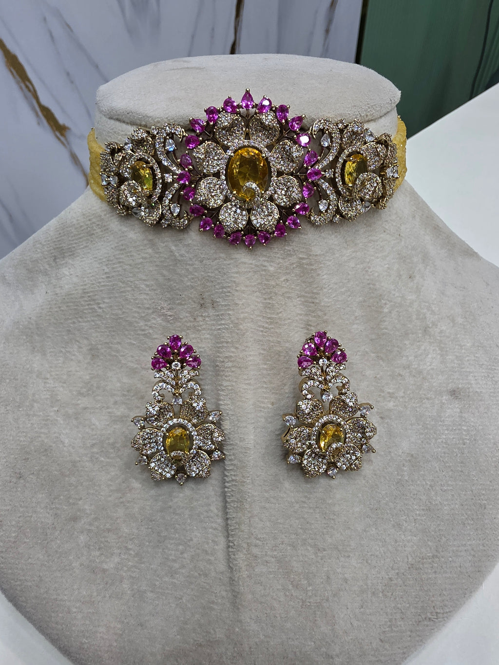 Aarfa Doublet and Hydro Choker Set- Yellow and Pink