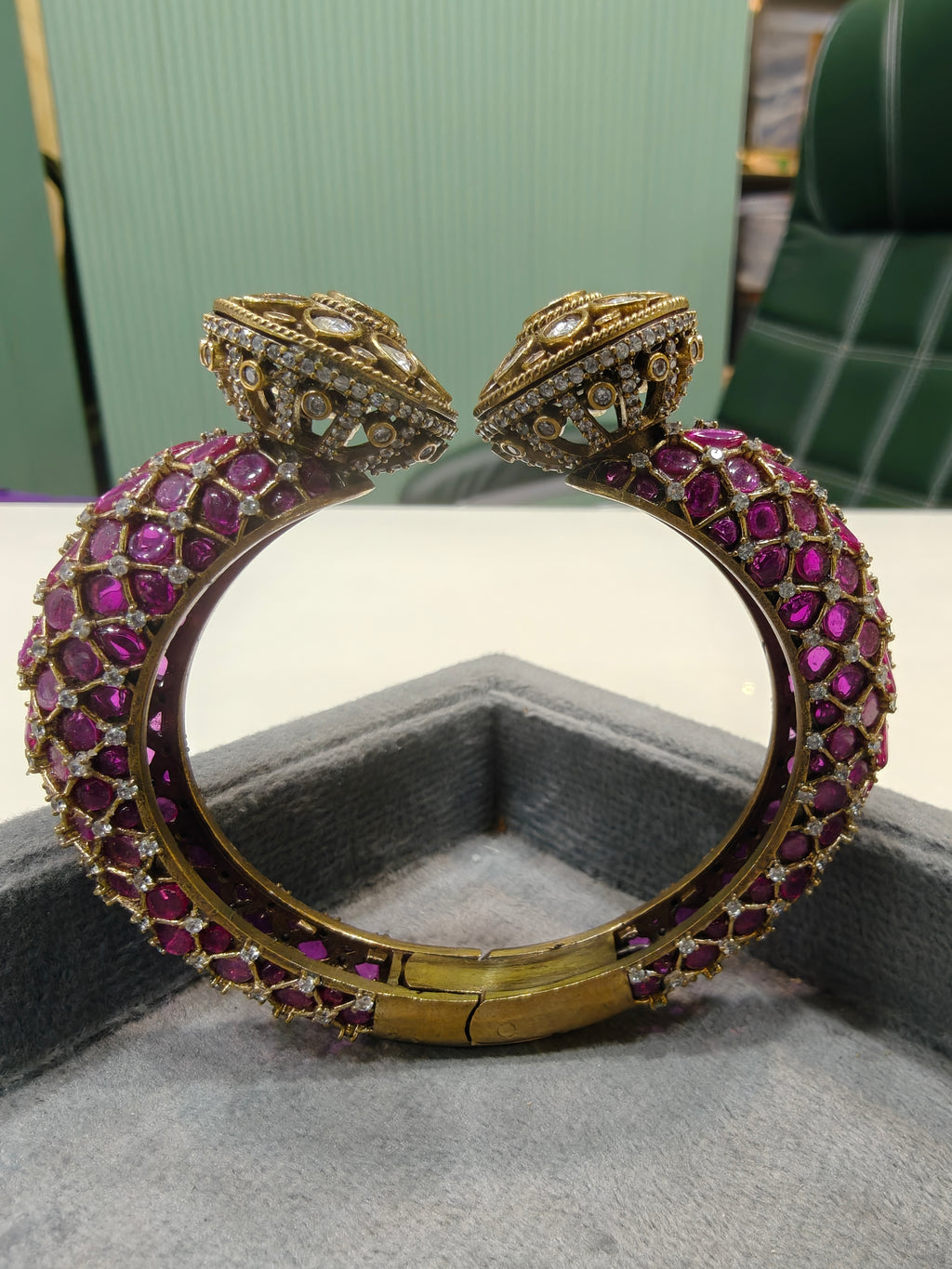 Ruban Openable Bracelet Kangan- Ruby Pink