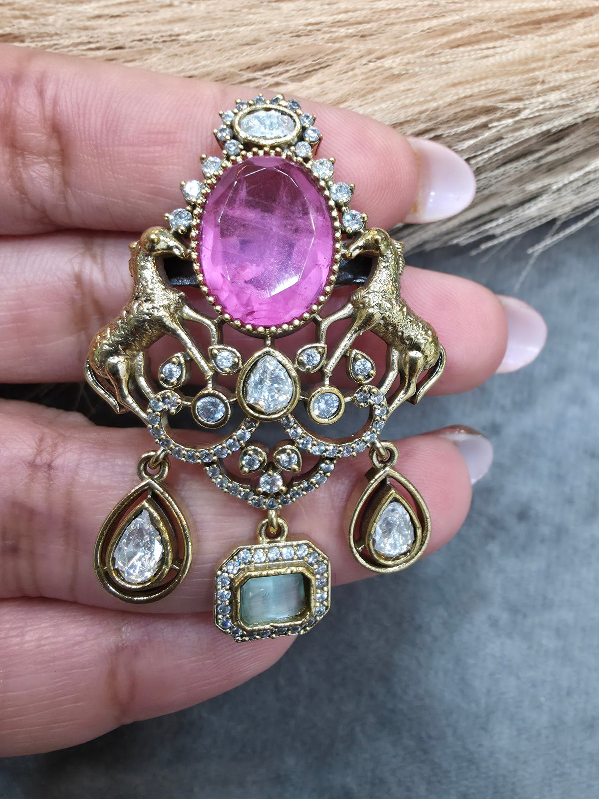 Double Horse Brooch- Pink Mint