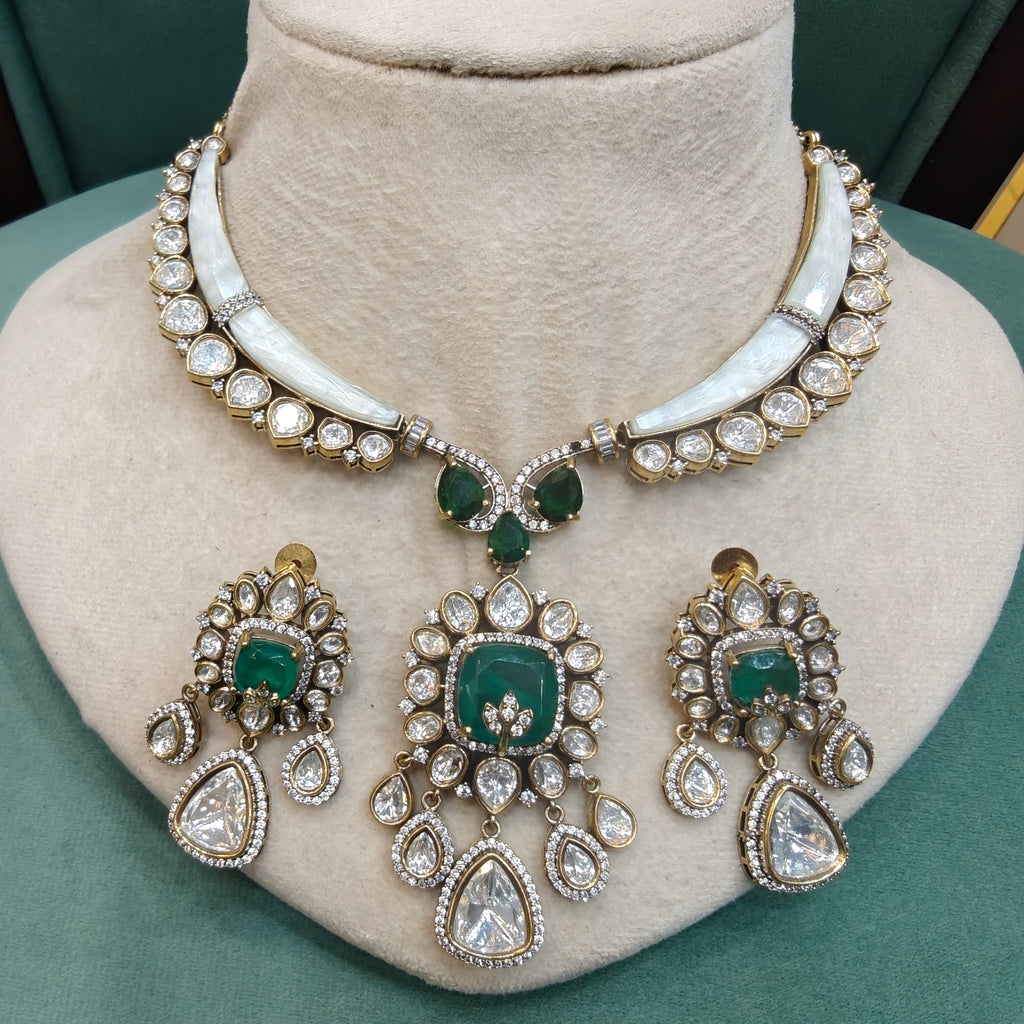 Elira Shell Stone and Doublet Hasli Style Necklace Set- Emerald Green