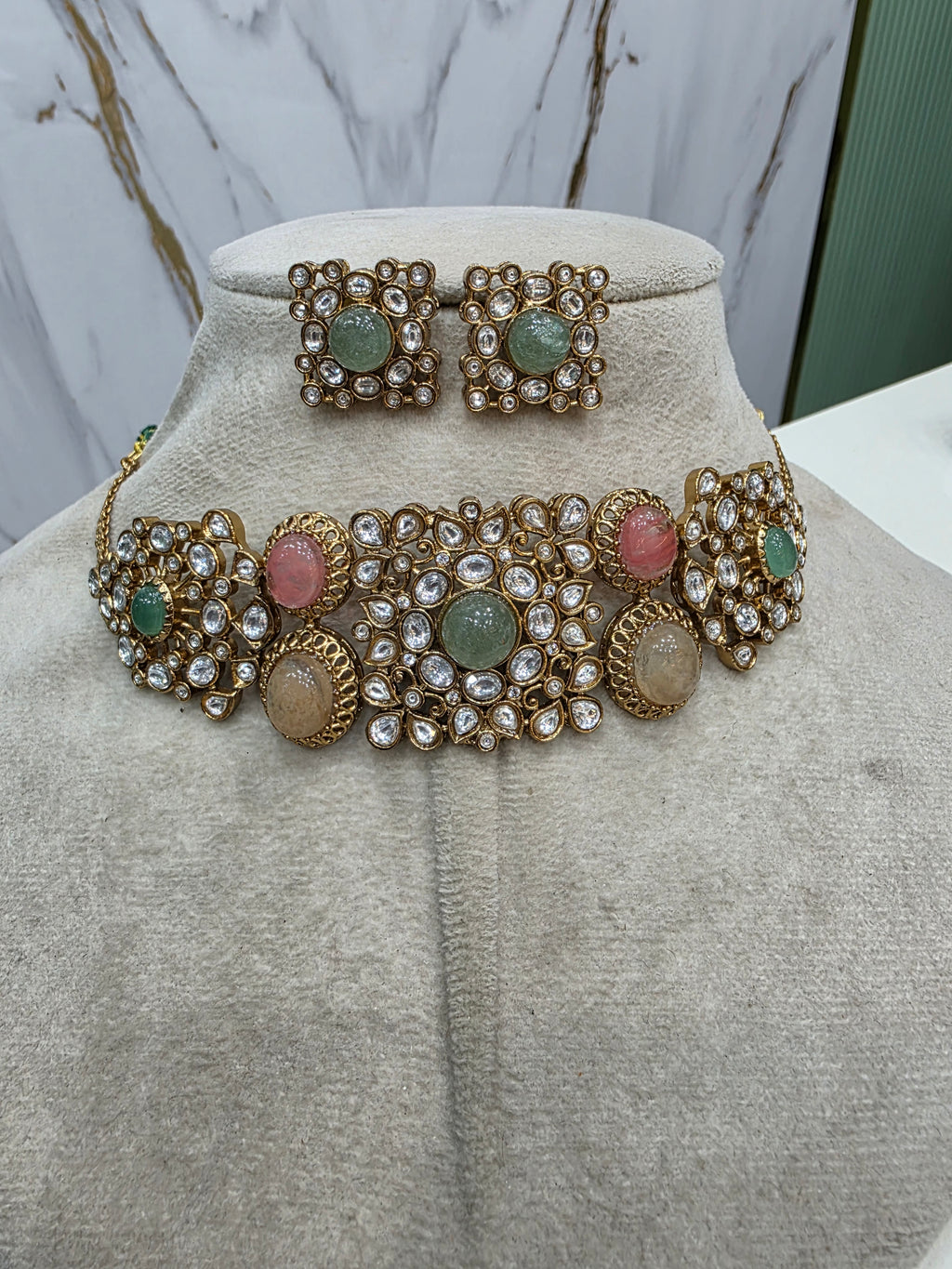 Meenakshi Heritage Sabya Inspired Choker Set- Pastel with Neutral