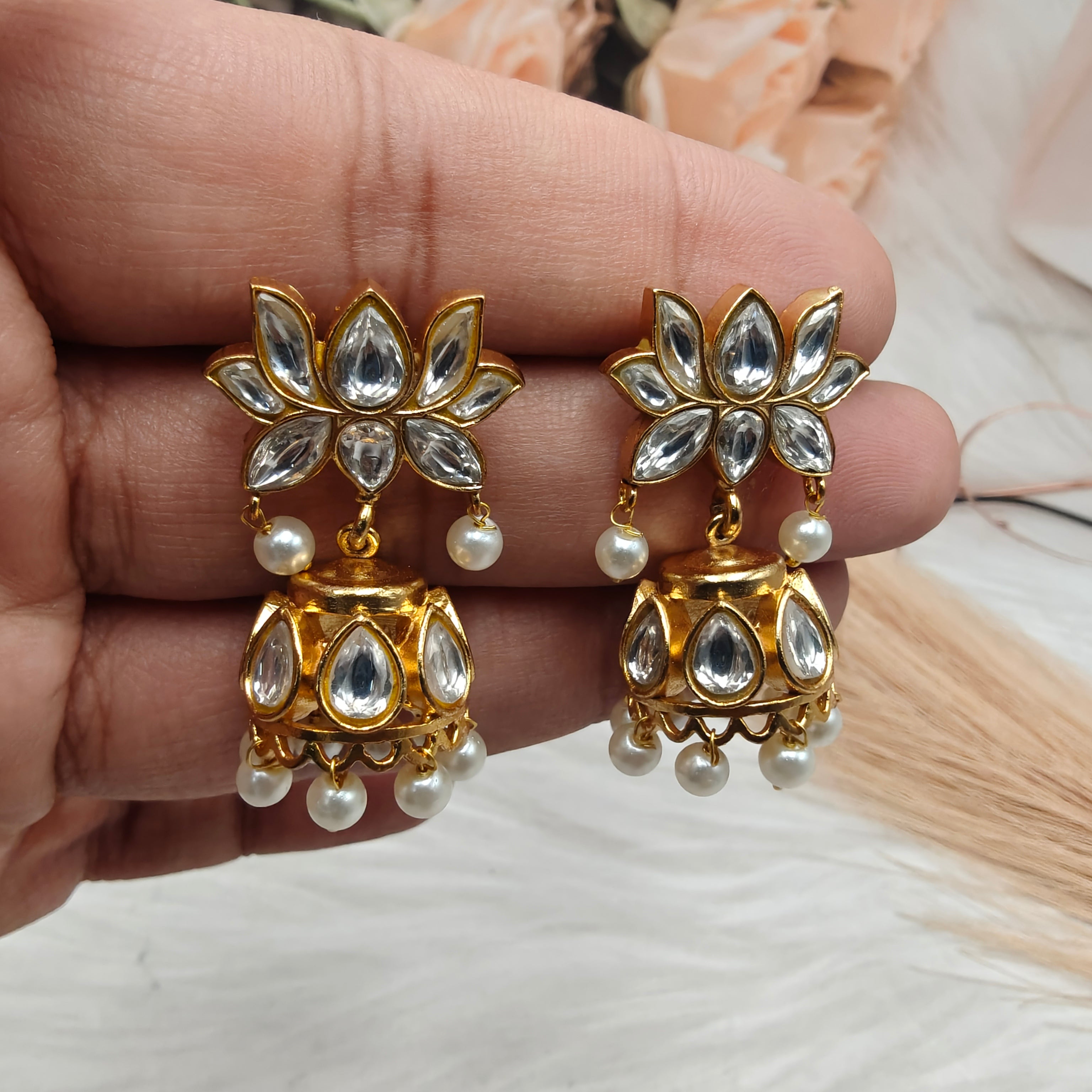 Lotus Jadtar Kundan Light weight Amrapali Jhumki