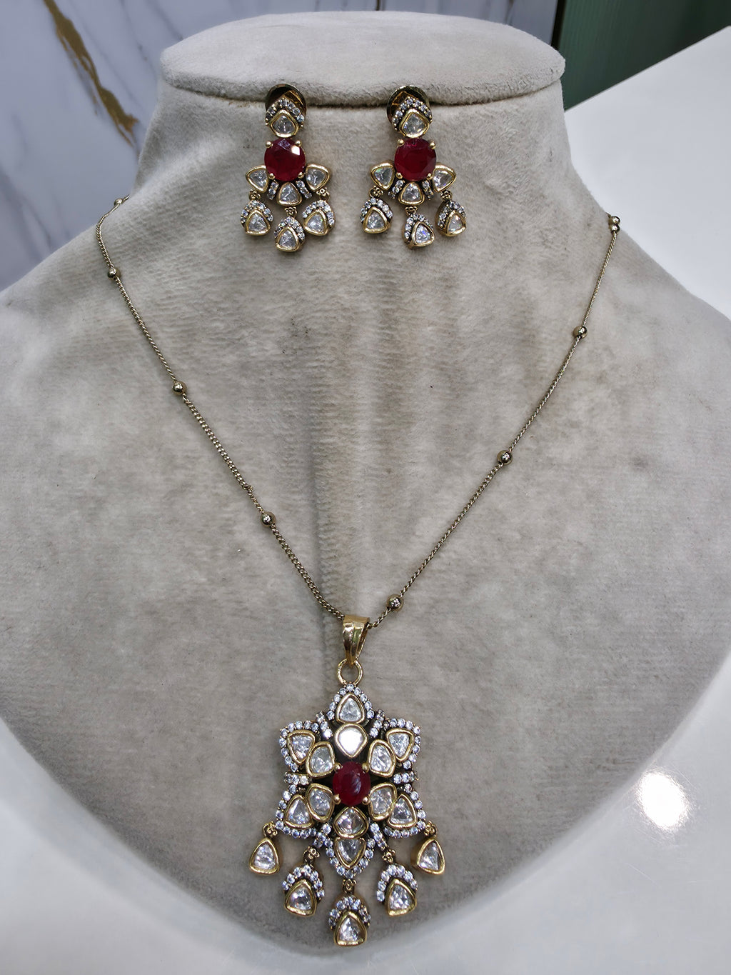 Shagna Doublet Moissanite Pendant Set- Ruby Red