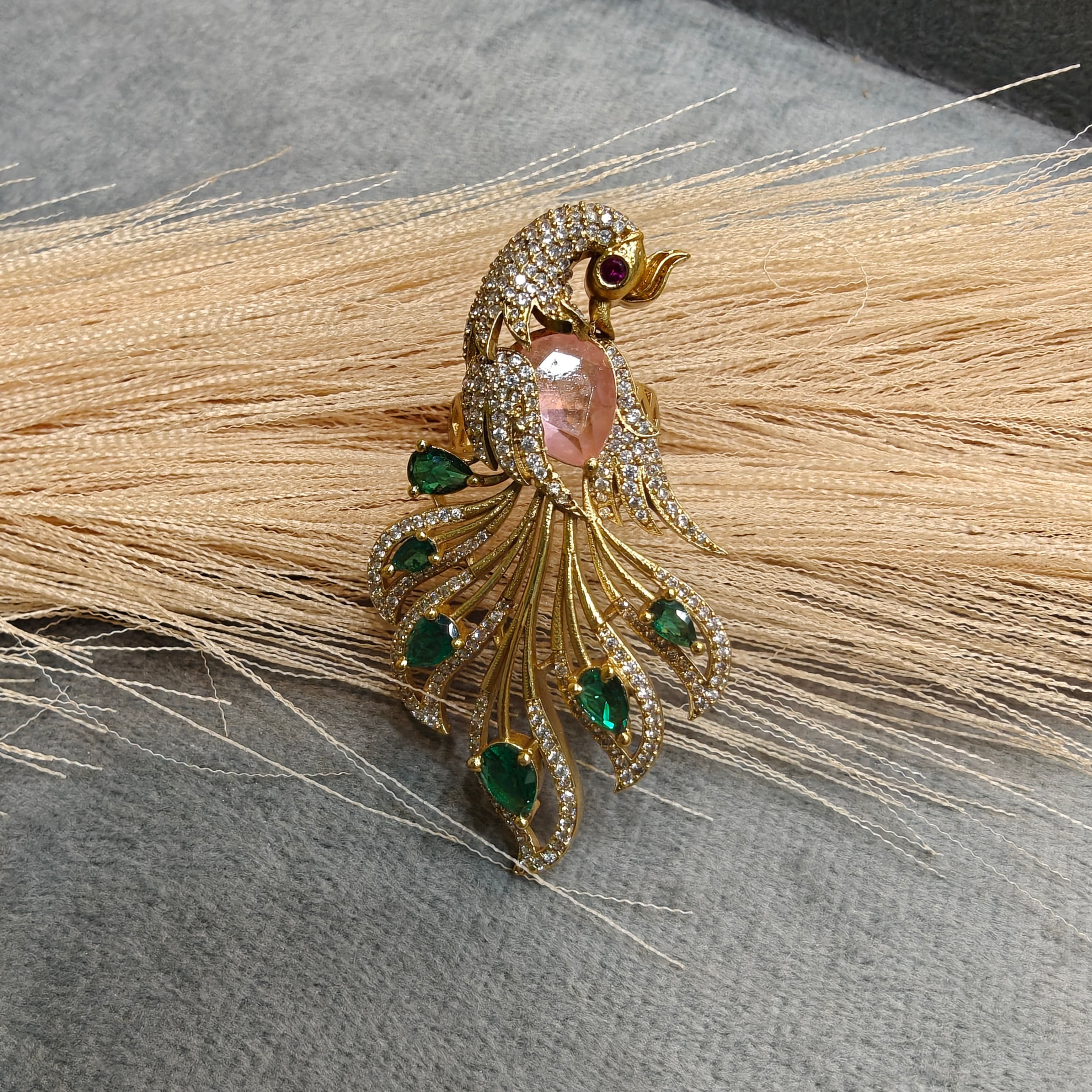 Vantara Mayura Adjustable Finger Ring- Green and Pink