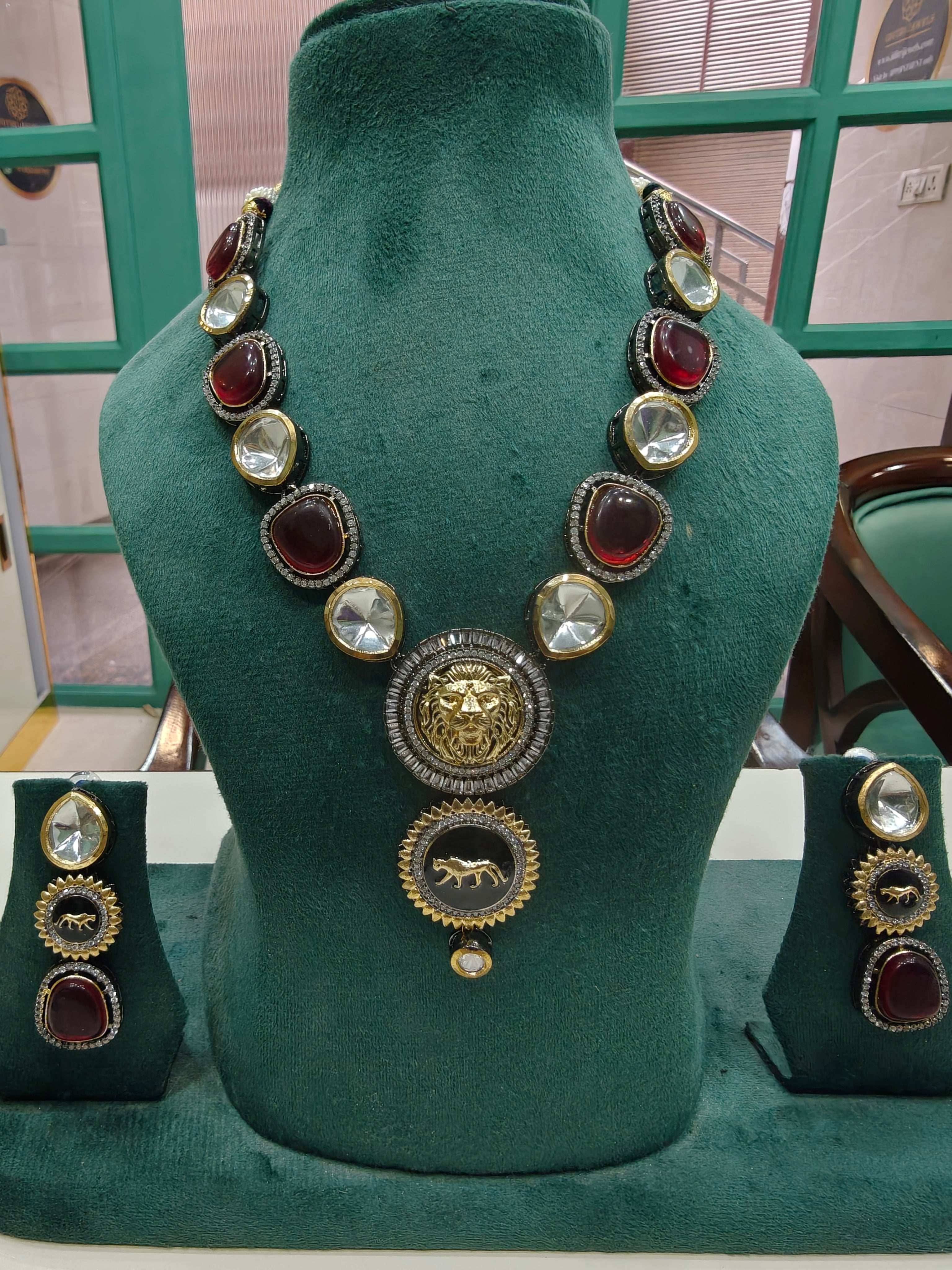 Chaya Sabya Inspired Necklace Set- Maroon