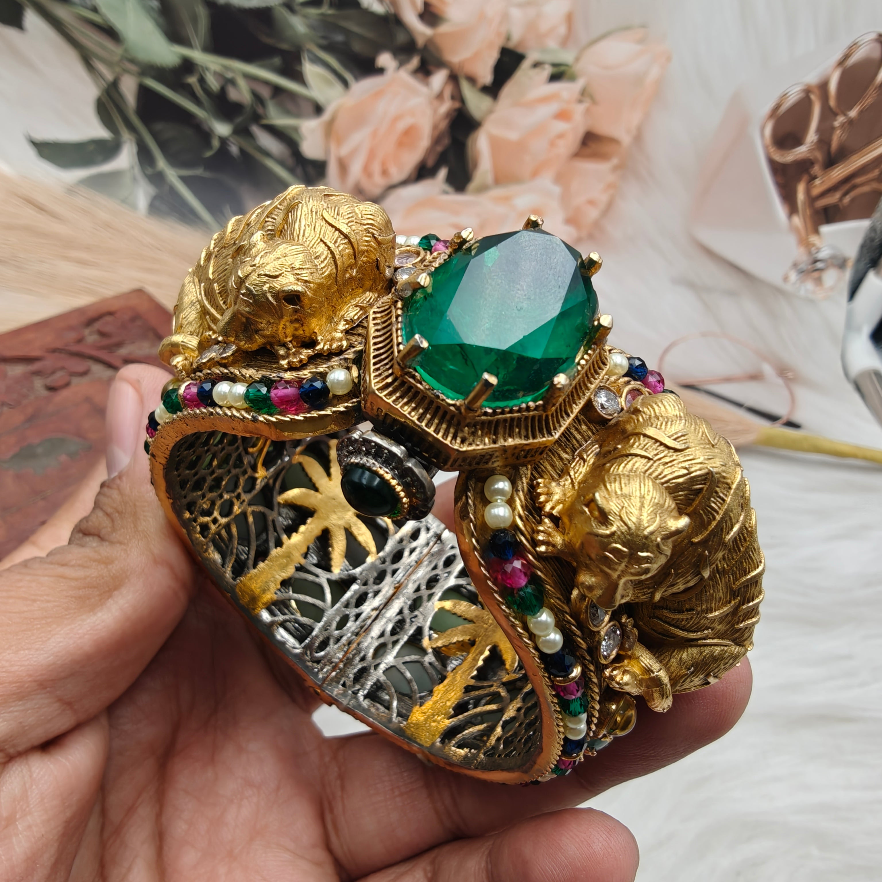 Sabyasachi Inspired Premium & Royale Bengal Openable Bangle- Green Multi