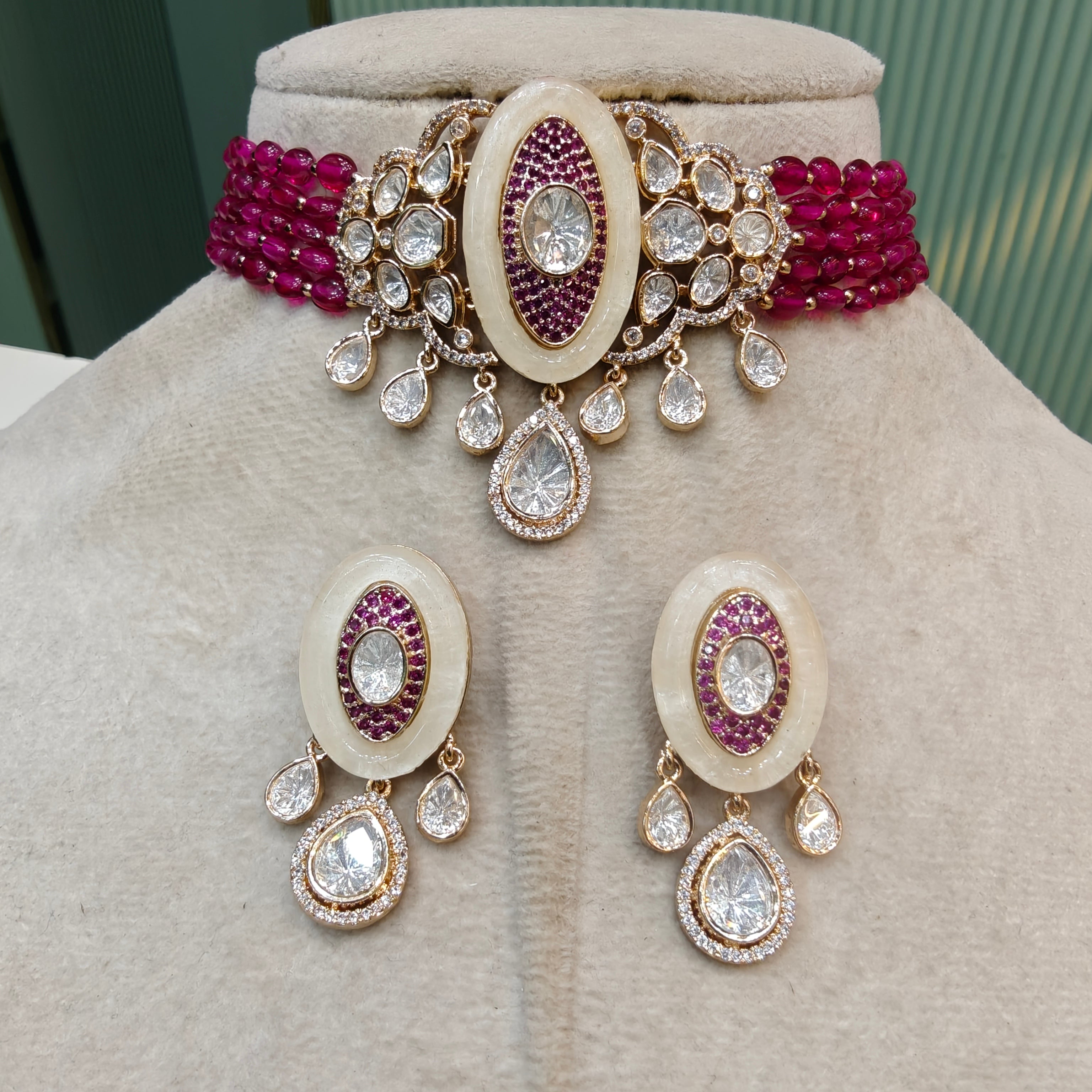 Ayla Mother Of Pearl Choker Set- Dark Pink