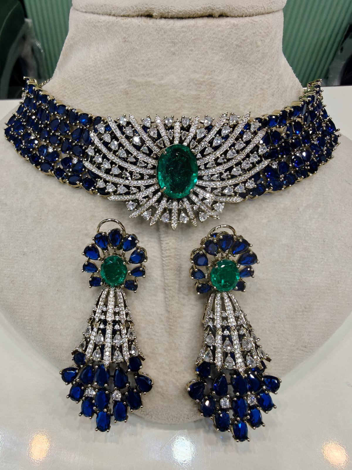 Masha Doublet AD Collar Choker Necklace Set - Blue Green