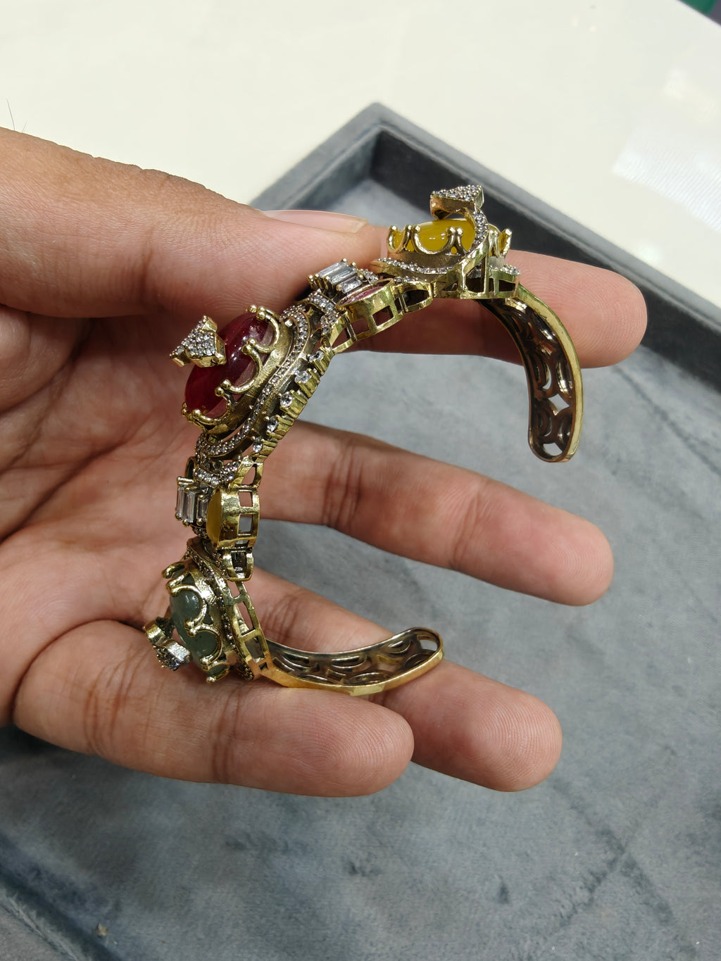 Anantika Sabya Inspired Quartz Doublet Adjustable Bracelet- Multi 1