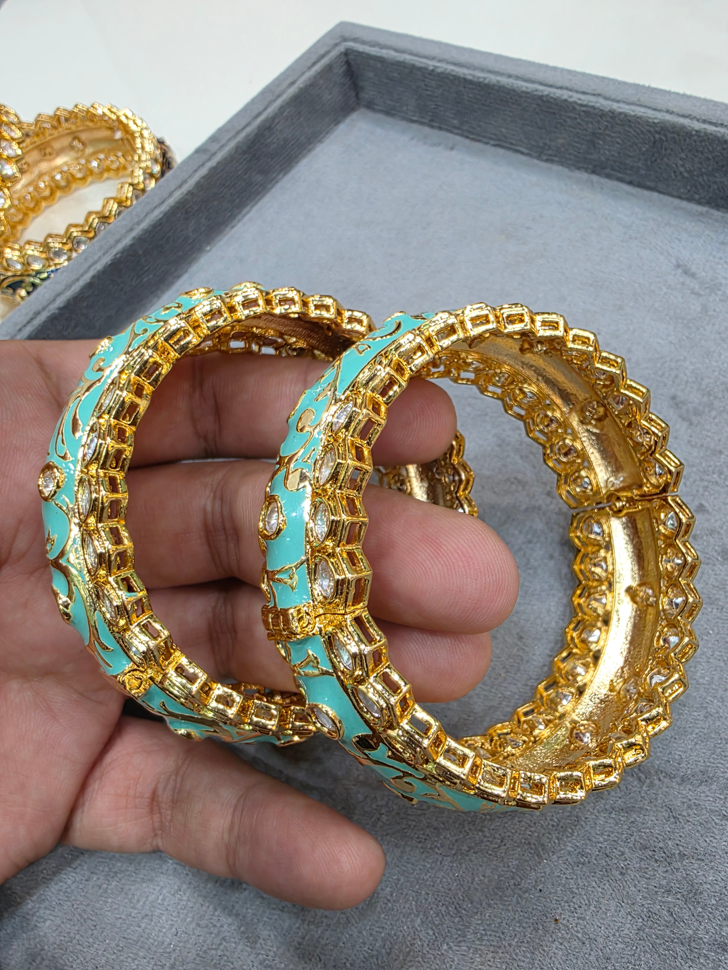 Jaya Enamel Meenakari Kundan Openable Kangan (Pair)- Turquoise