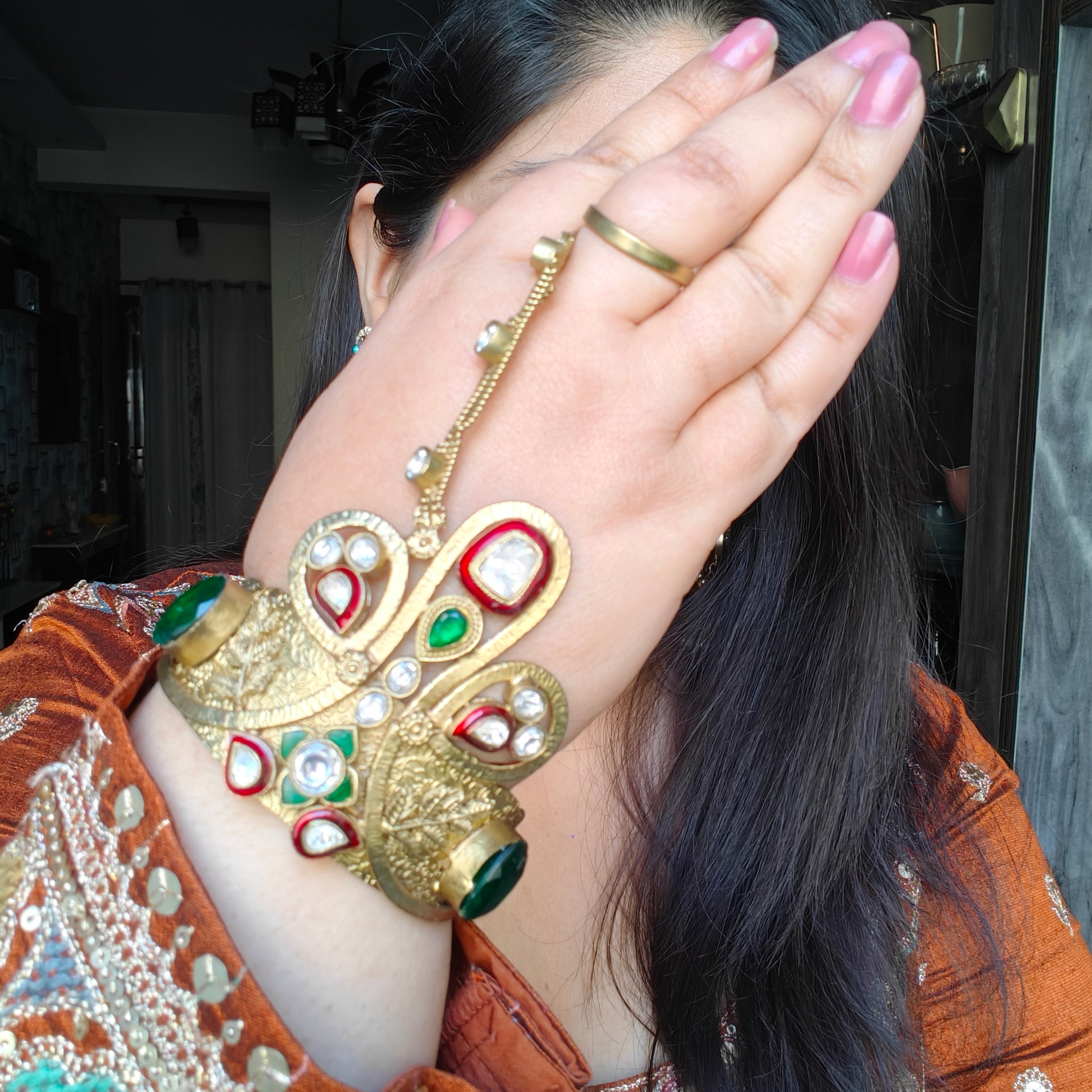 Kesar Amrapali Brass Fusion Handcuff with Hathphool