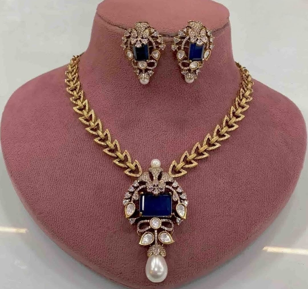 Gulnaar Doublet Necklace Set- Blue
