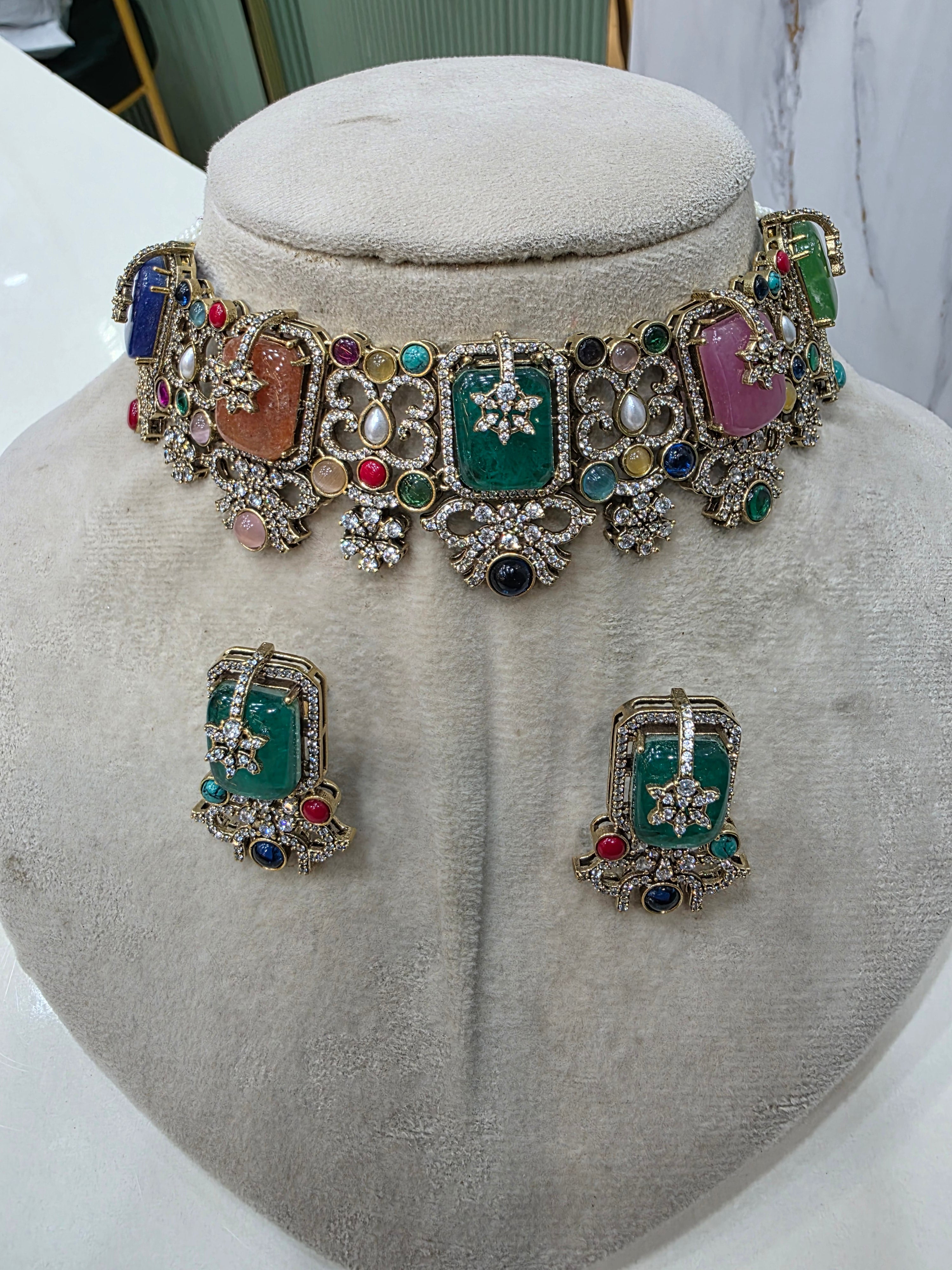 Sheetal Sabya Inspirer Quartz Doublet Choker Set- Green Multi