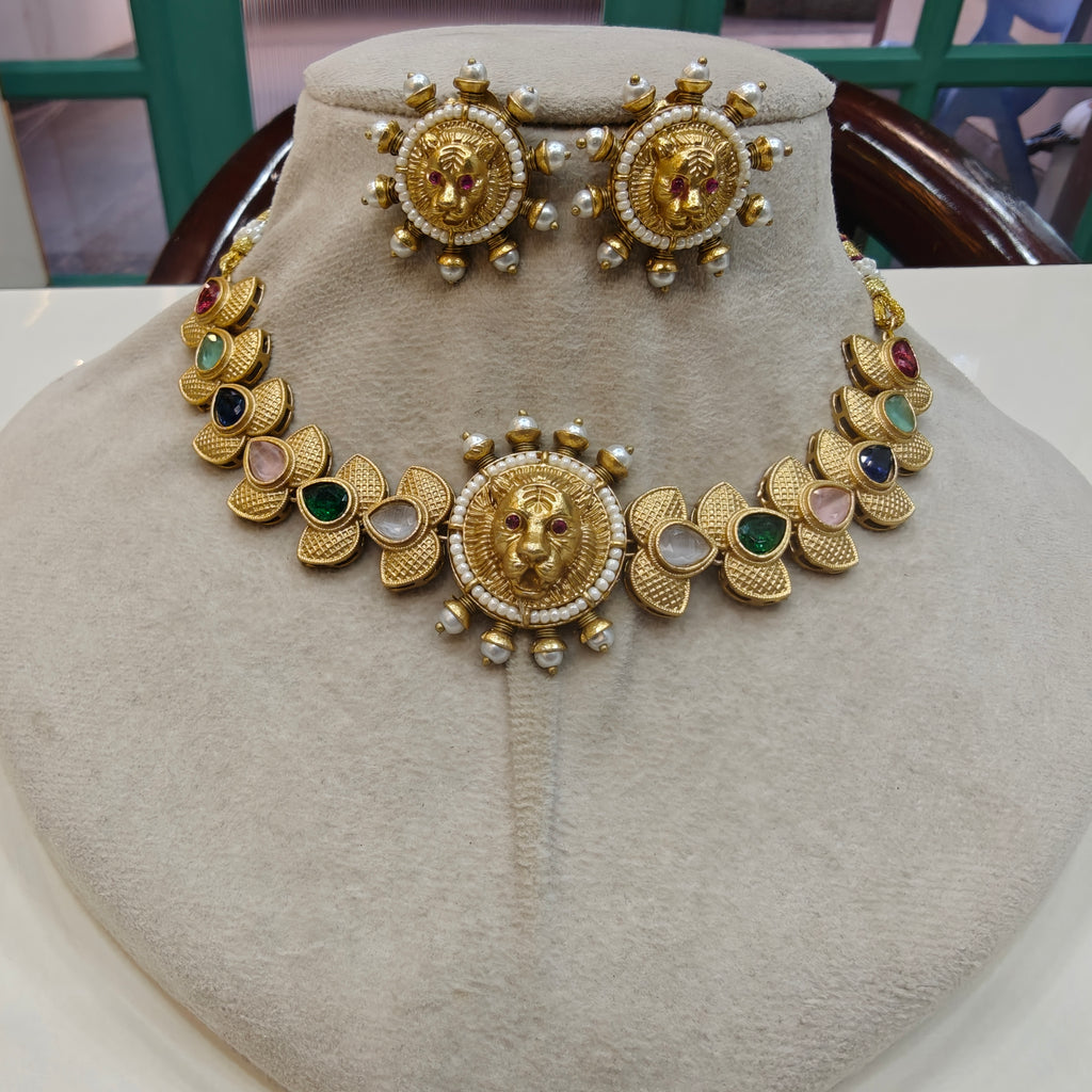 Bagh Sleek Choker Set- Multi