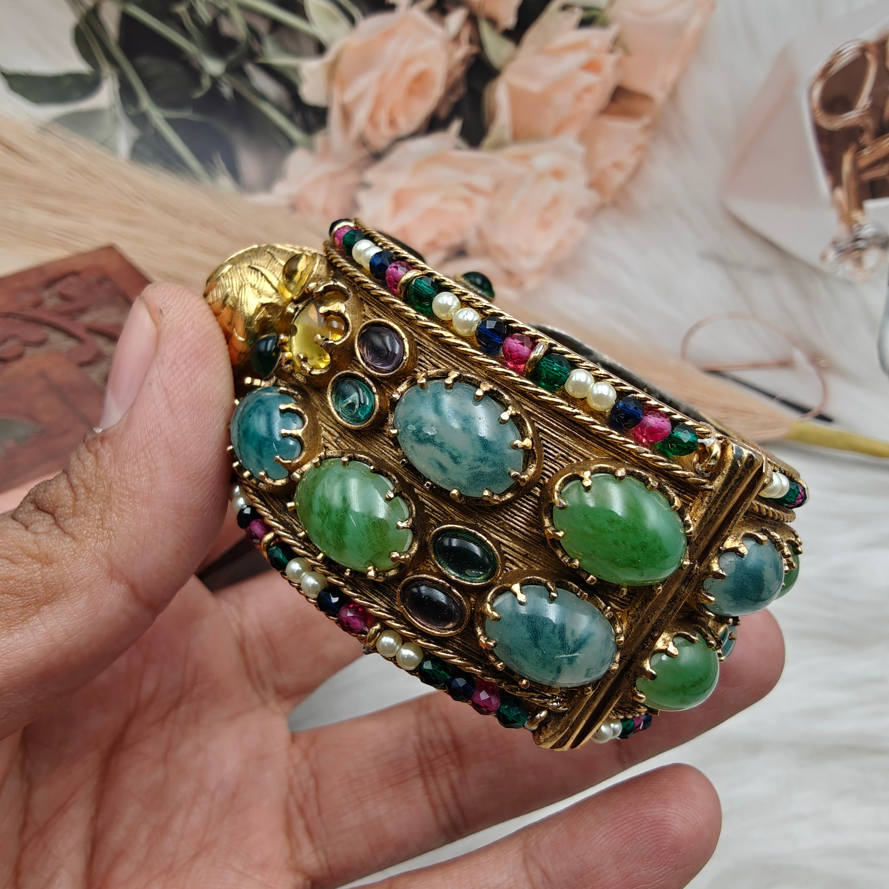Sabyasachi Inspired Premium & Royale Bengal Openable Bangle- Green Multi