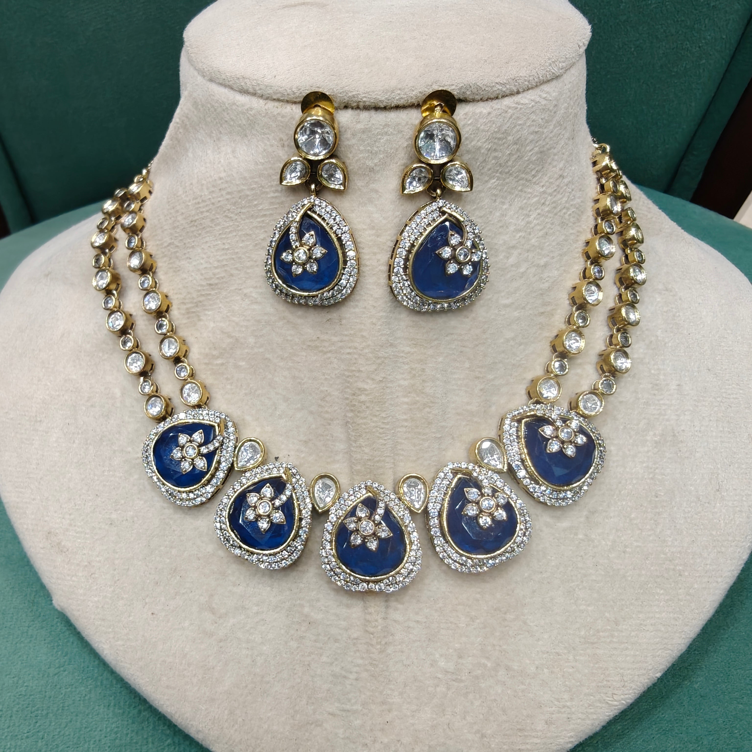 Dharti Doublet and Uncut Polki Necklace Set- Blue
