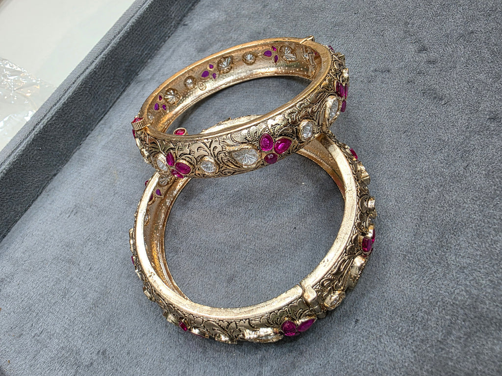 Priha Openable Sunheri Kundan Bangles- Ruby