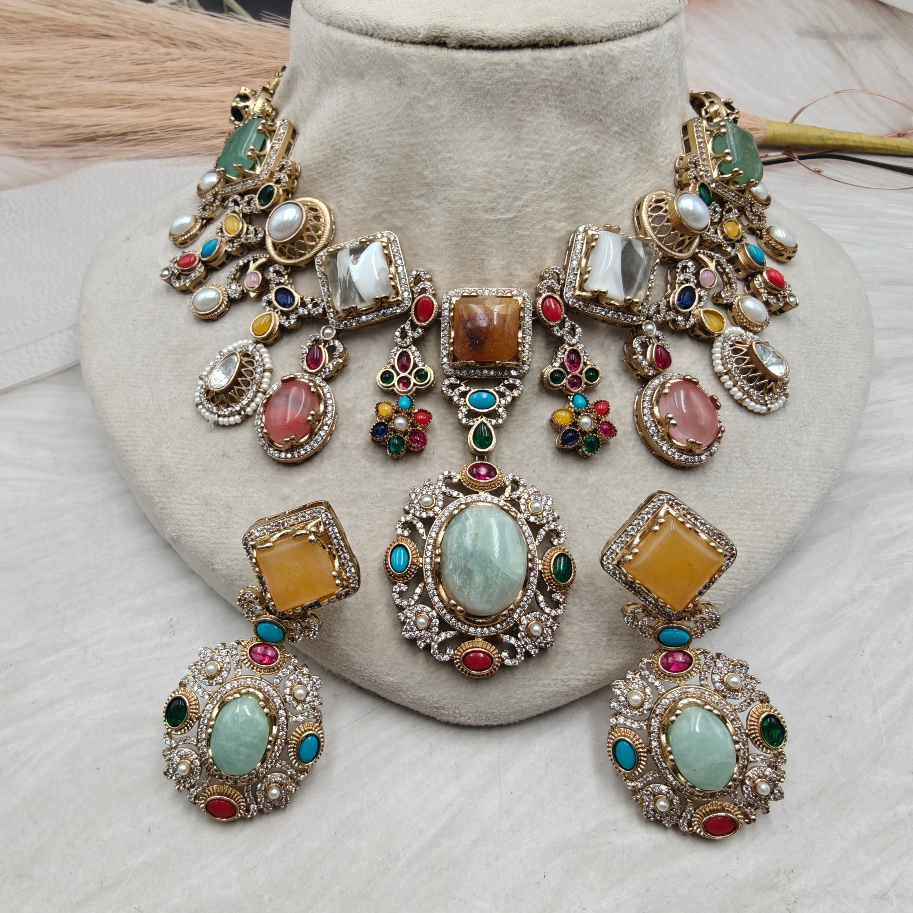 Sabyasachi Inspired Akshi Premium Statement Necklace Set