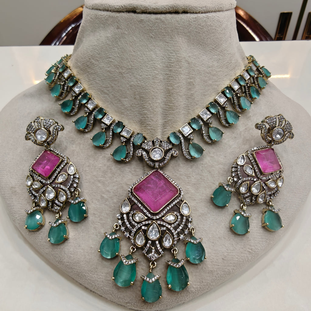Madhu Doublet Necklace Set- Mint and Pink