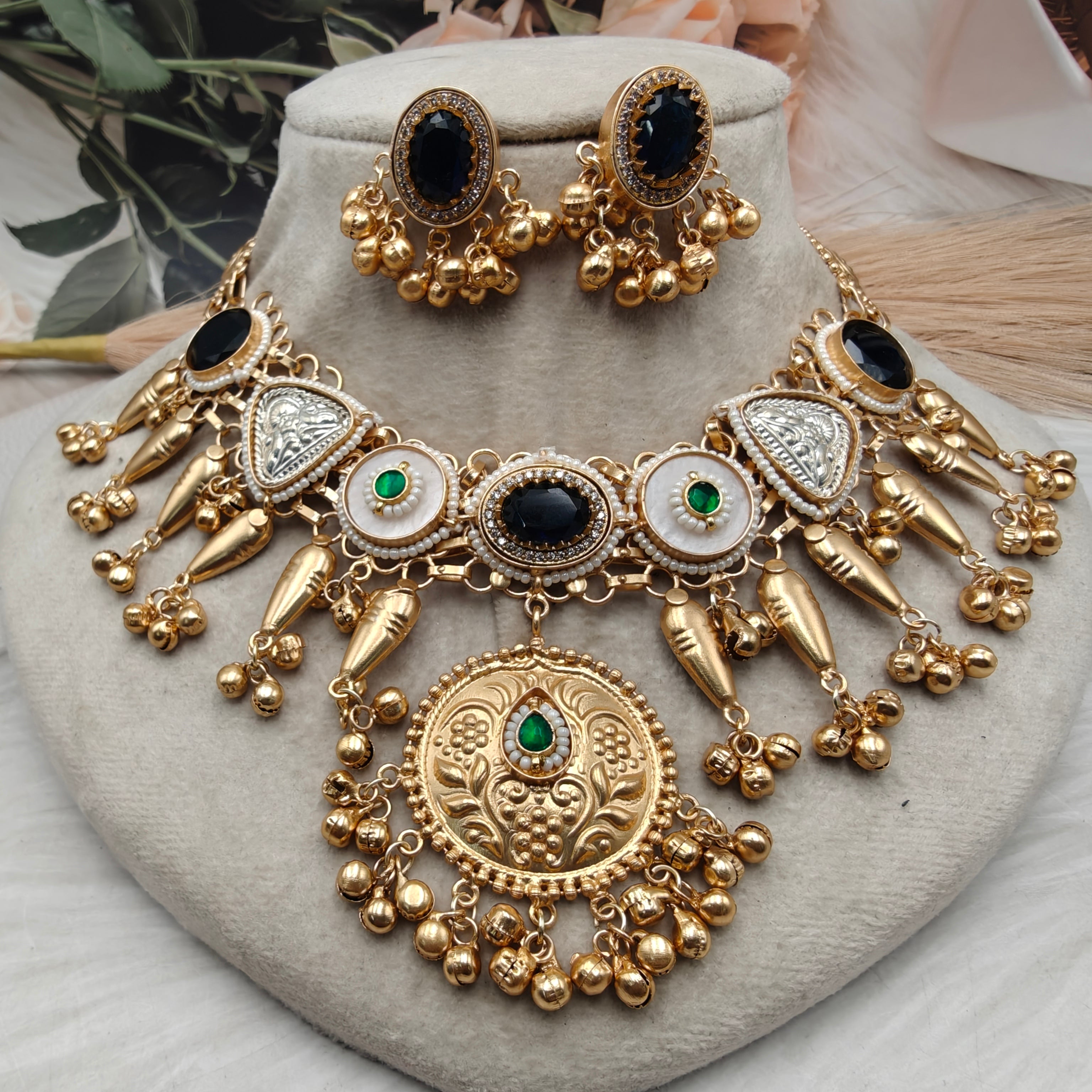 Handcrafted Brass Fusion Fidaya Necklace Set- Blue