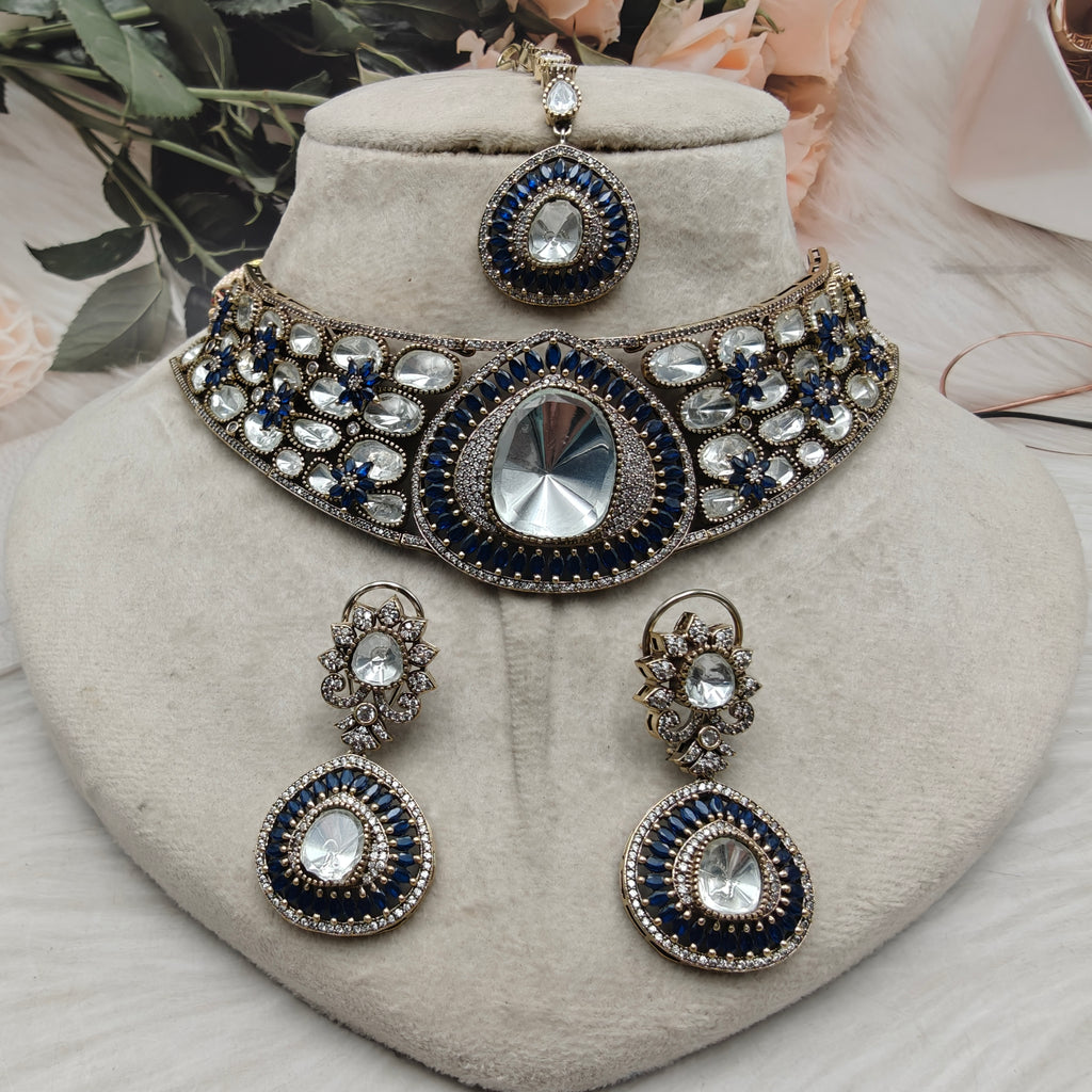 Nishika Uncut Polki Hasli Set with Mangtikka - Blue