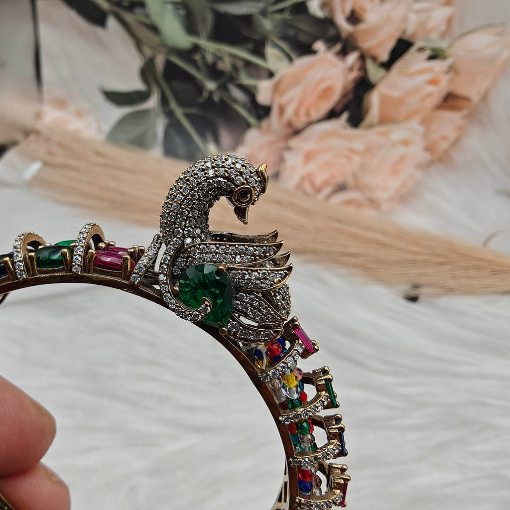 Mayuri Victorian Finish Openable Bracelet- Multi