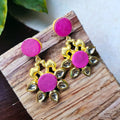 Atibha Druzy Kundan Camel Earrings- Pink
