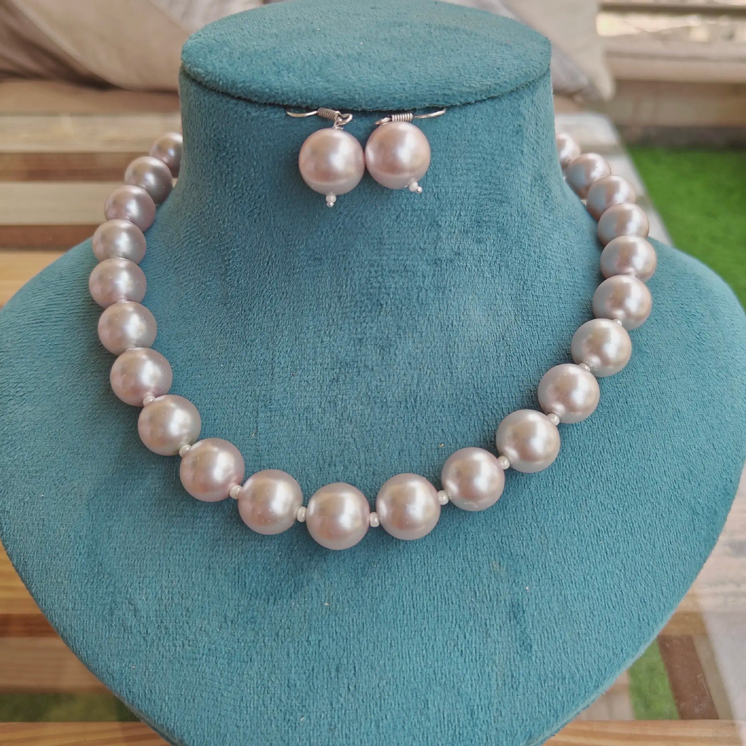 14mm Shell Pearl Mala- Steel Purple