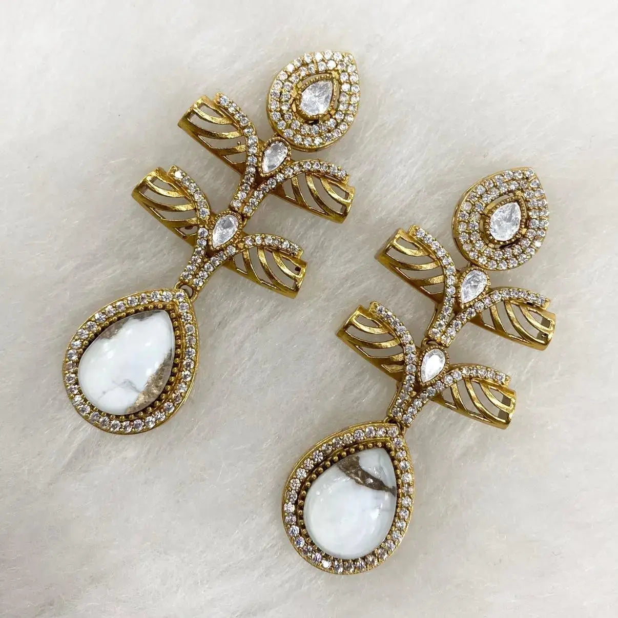 Zarina Leaffall Chandelier Earrings - White