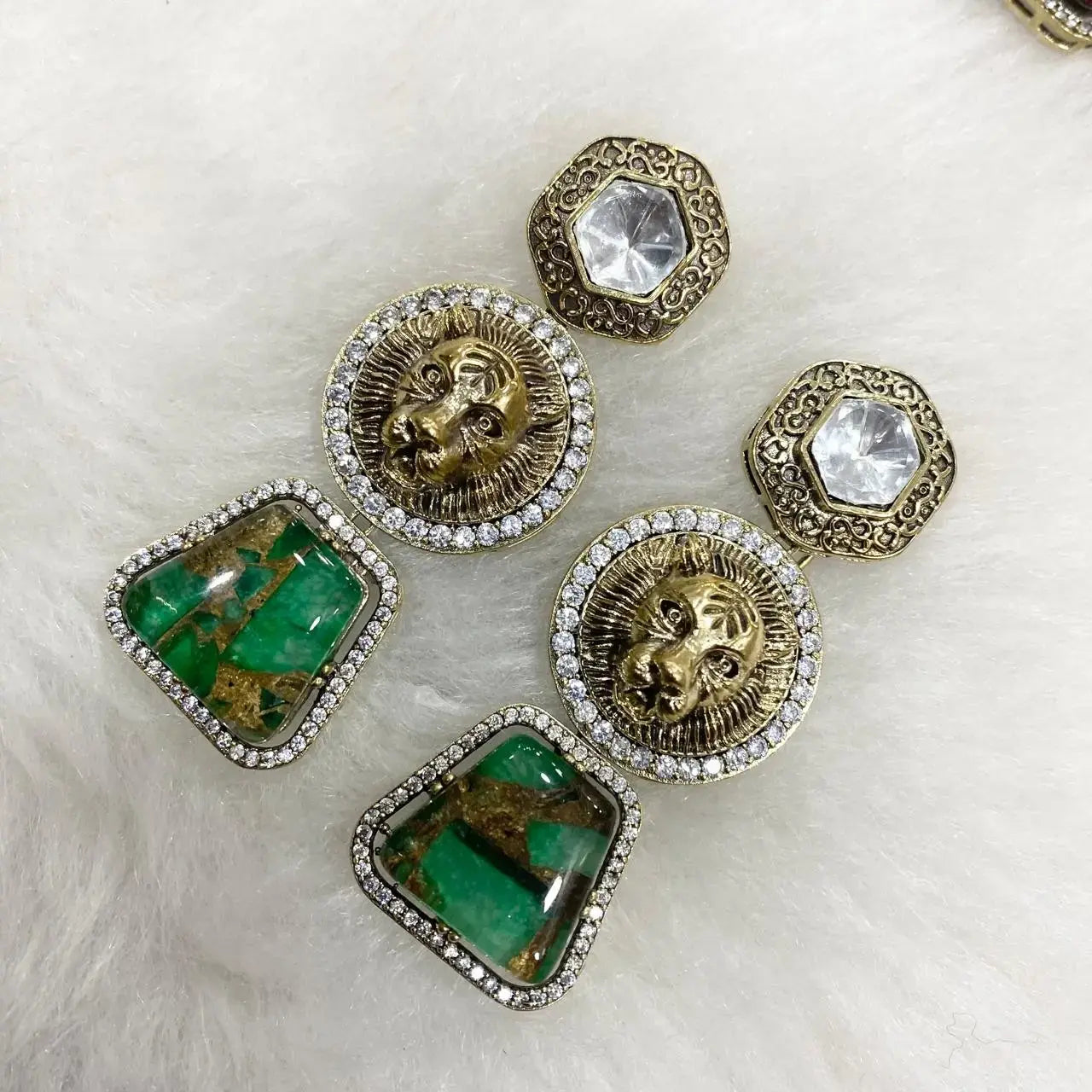 Simhara Earrings - Green