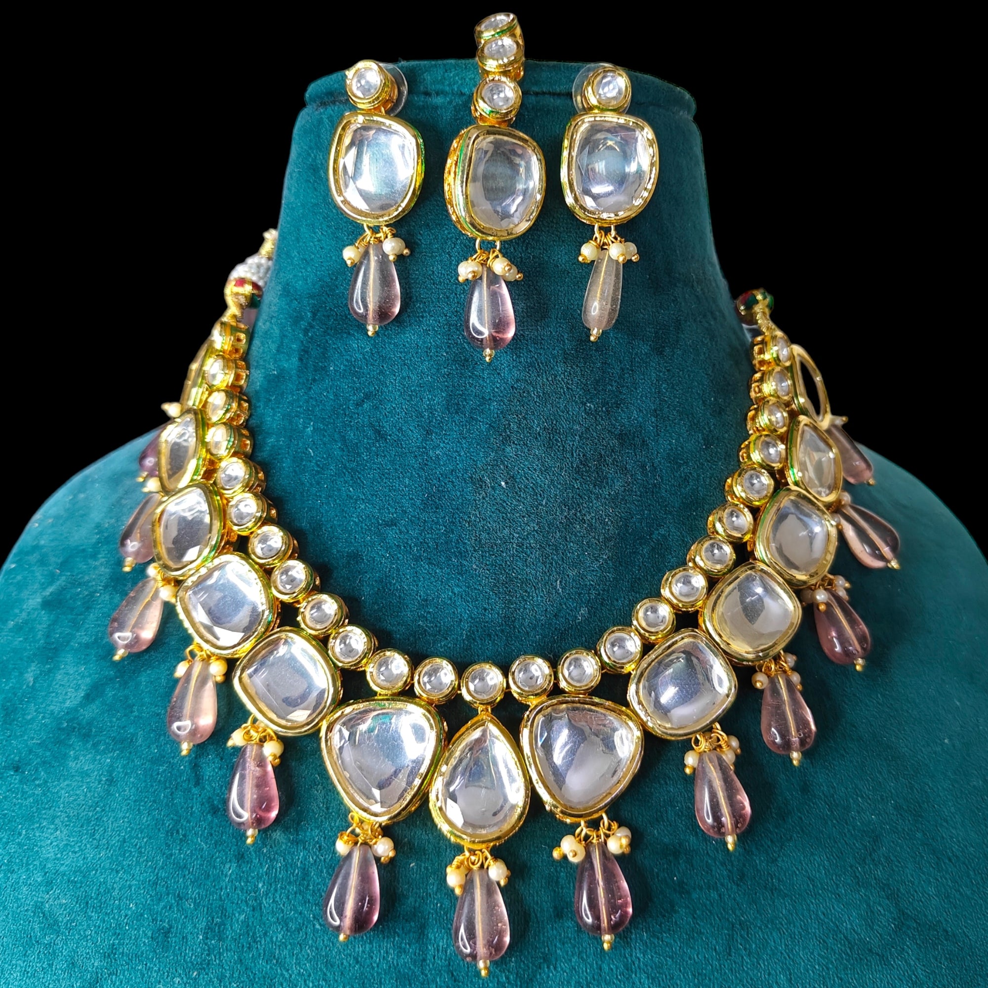 Monalisa Kundan Necklace Set - Mauve