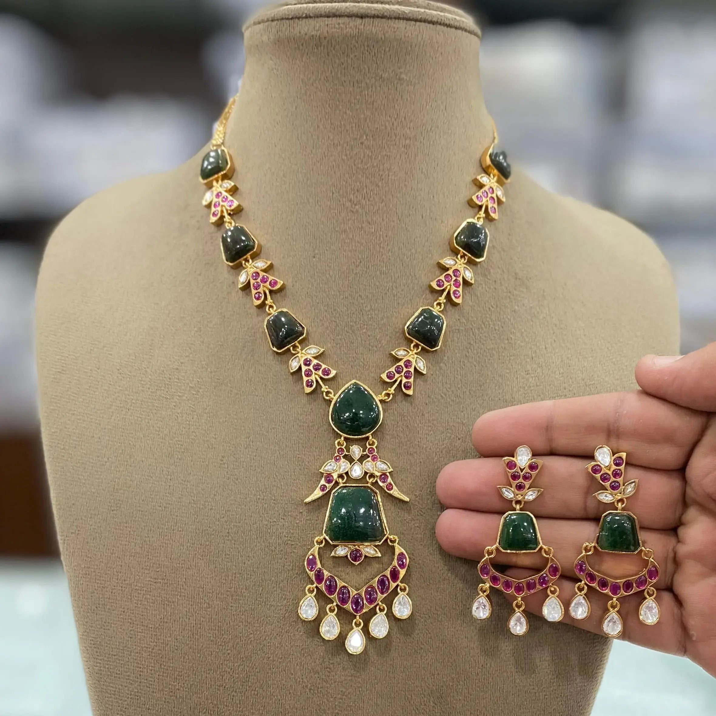 Rudra Roop Necklace Set - Green n Ruby