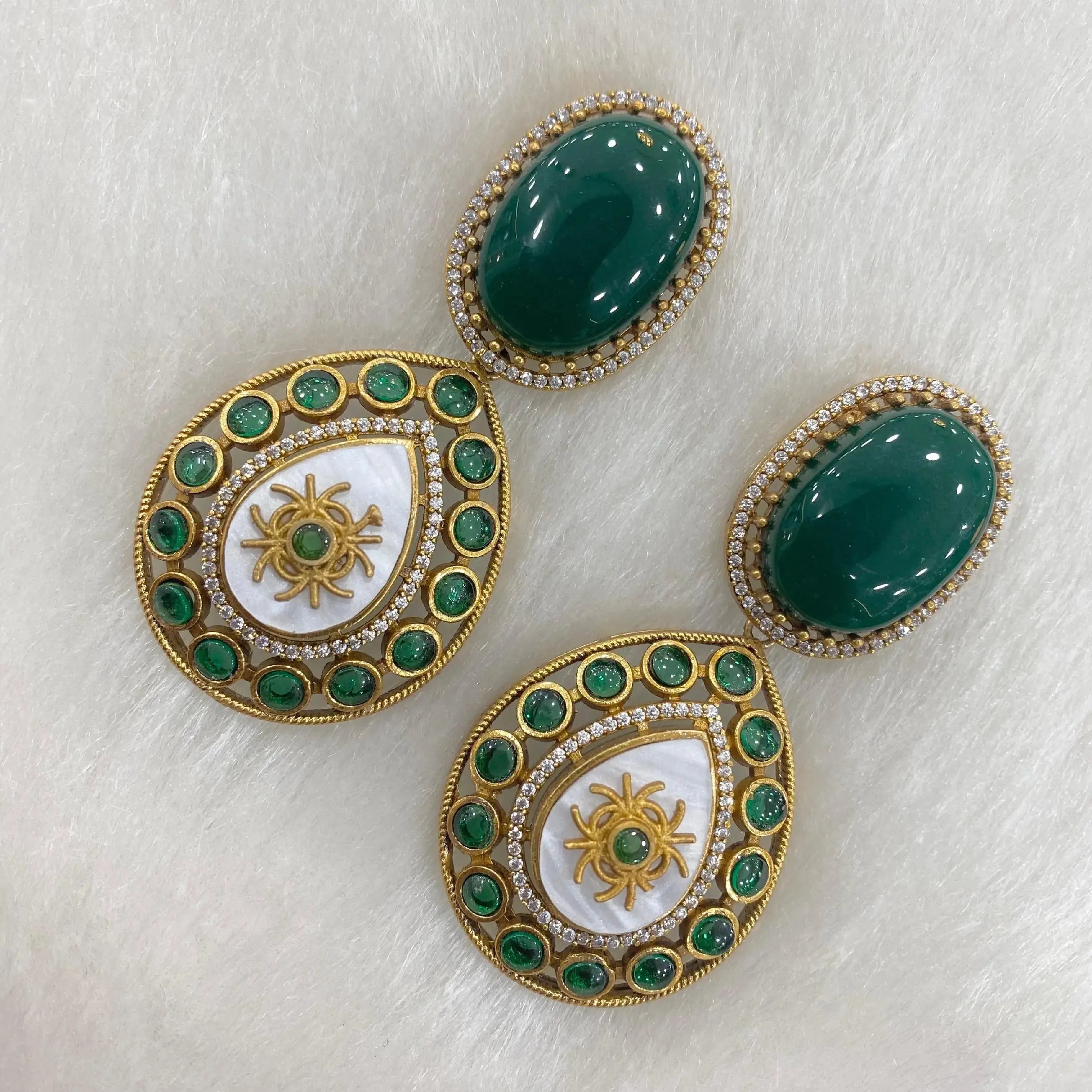 Roohani sabyasachi Inspired Earrings- Green